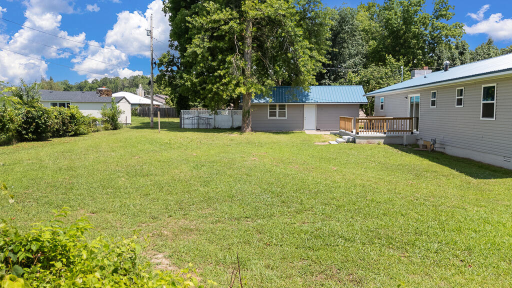 1102 Sapp Street Property Photo 8