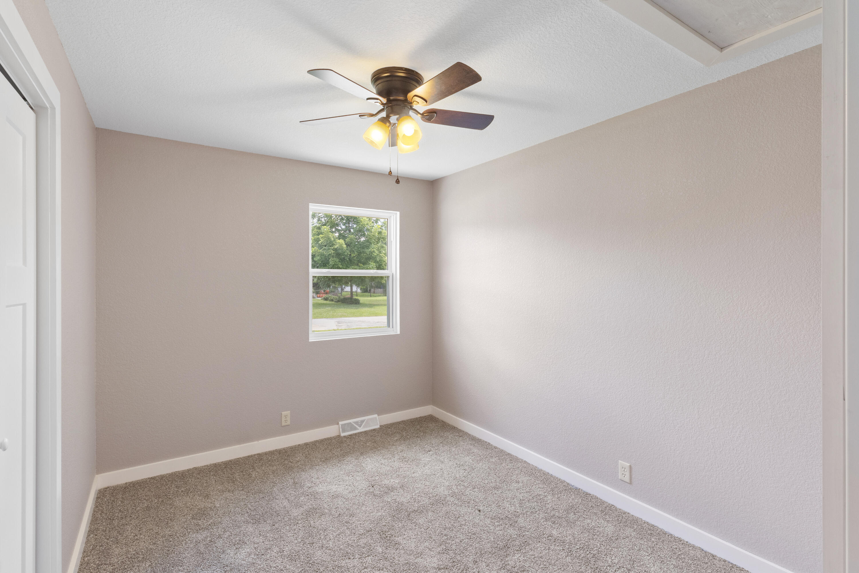 1102 Sapp Street Property Photo 25