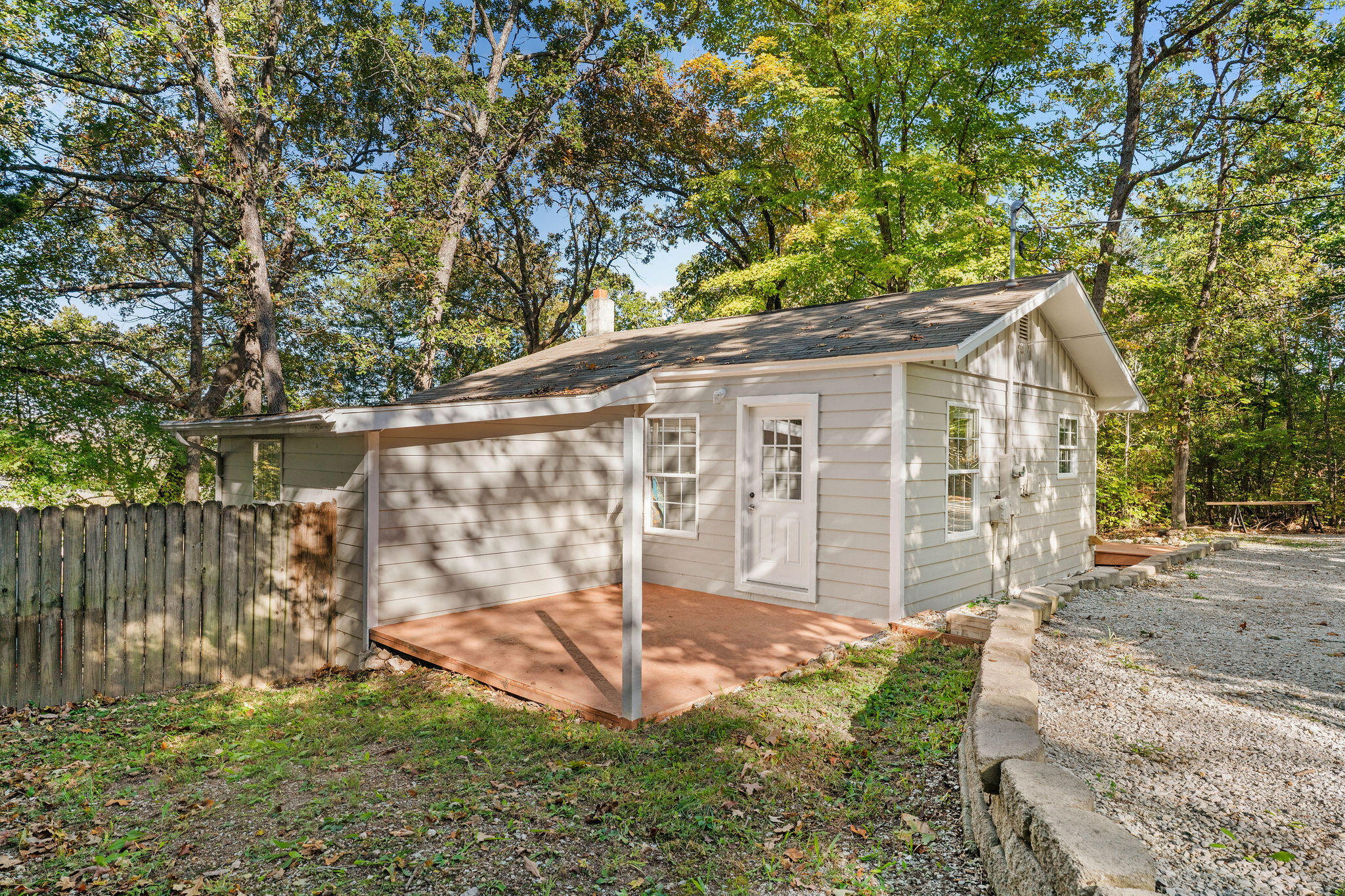 704 Iowa Colony Road Property Photo 19