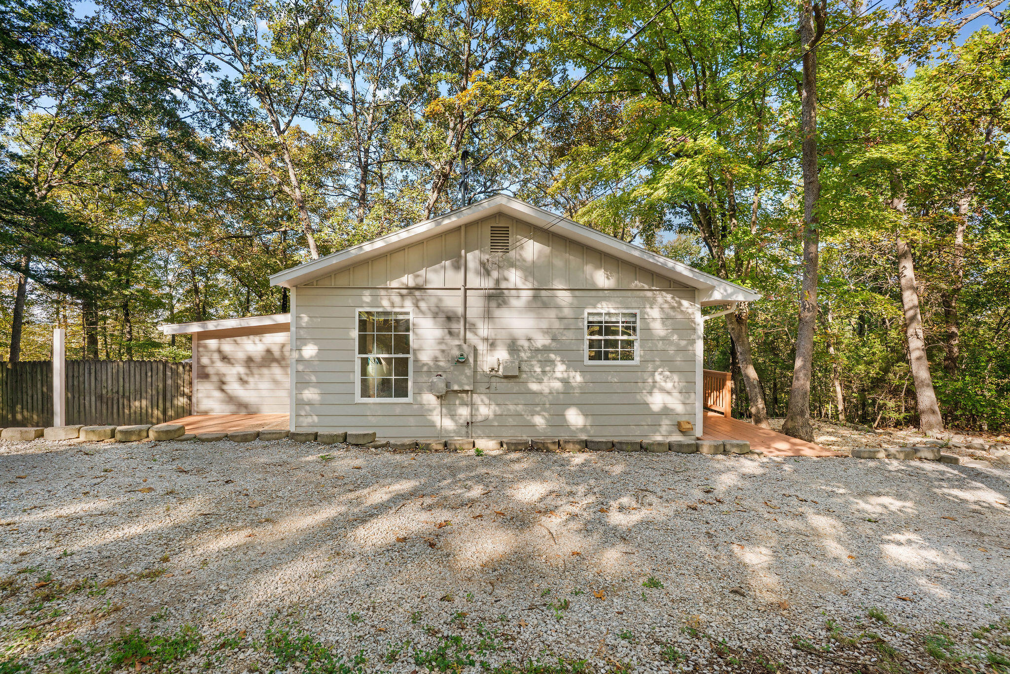 704 Iowa Colony Road Property Photo 22