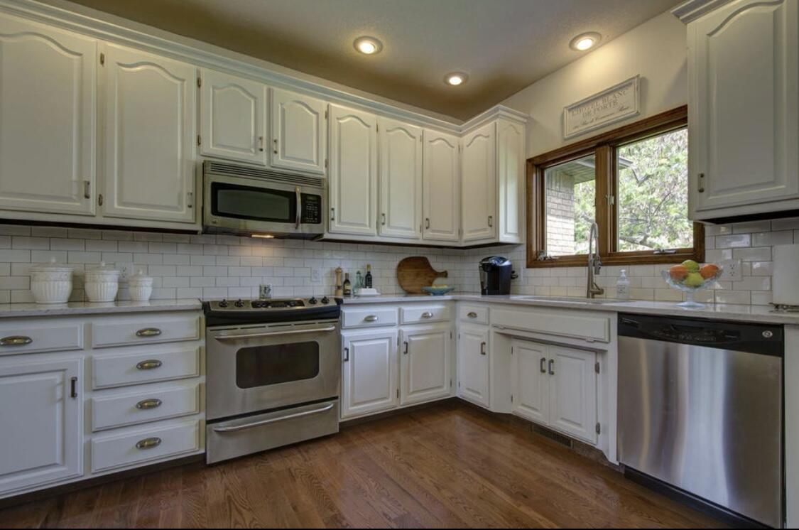 3165 East Topping Circle Property Photo 8