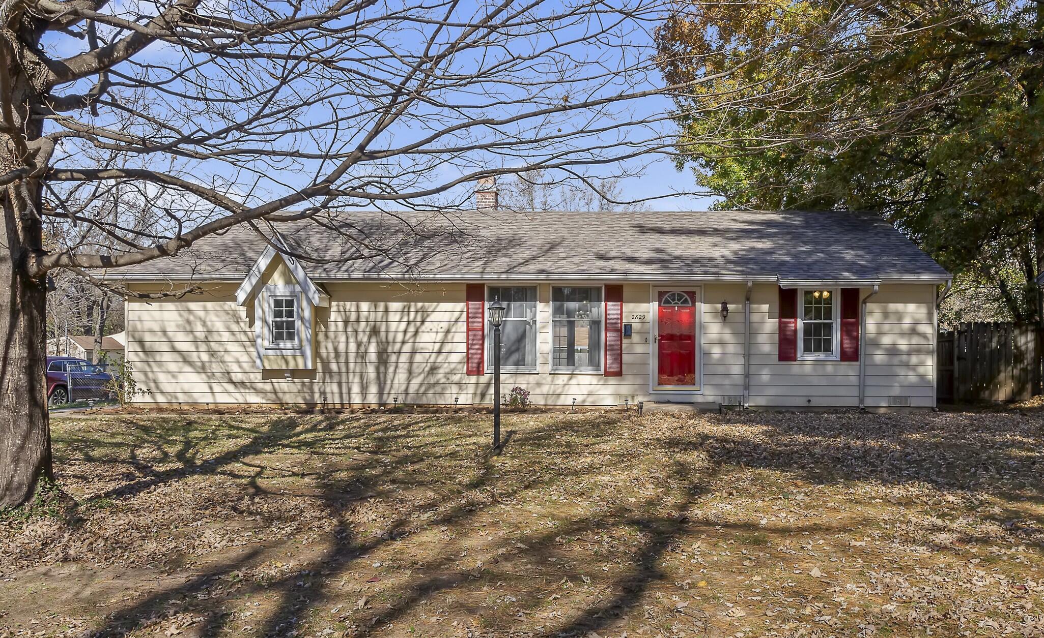 2829 East Monroe Terrace Terrace Property Photo 1