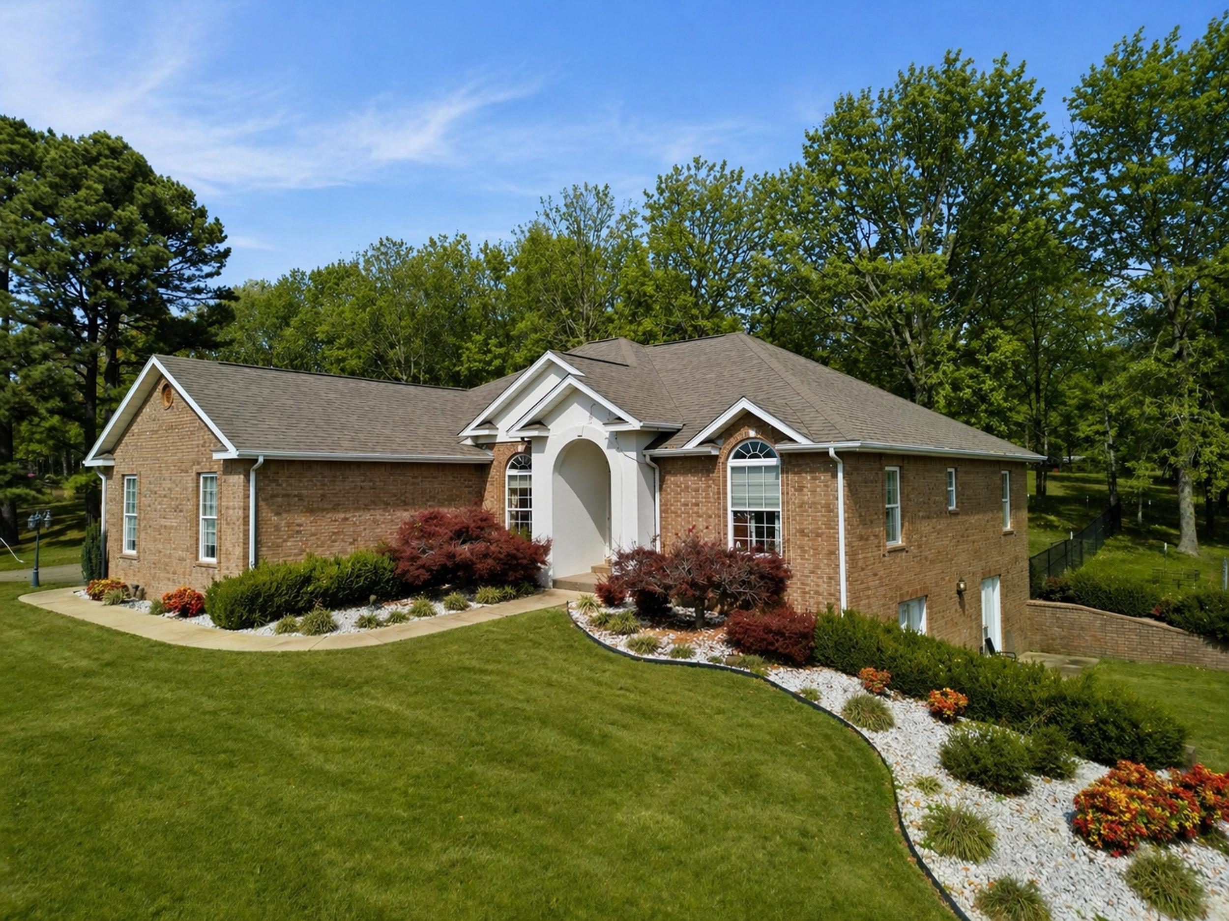 3477 State Route K Property Photo 1
