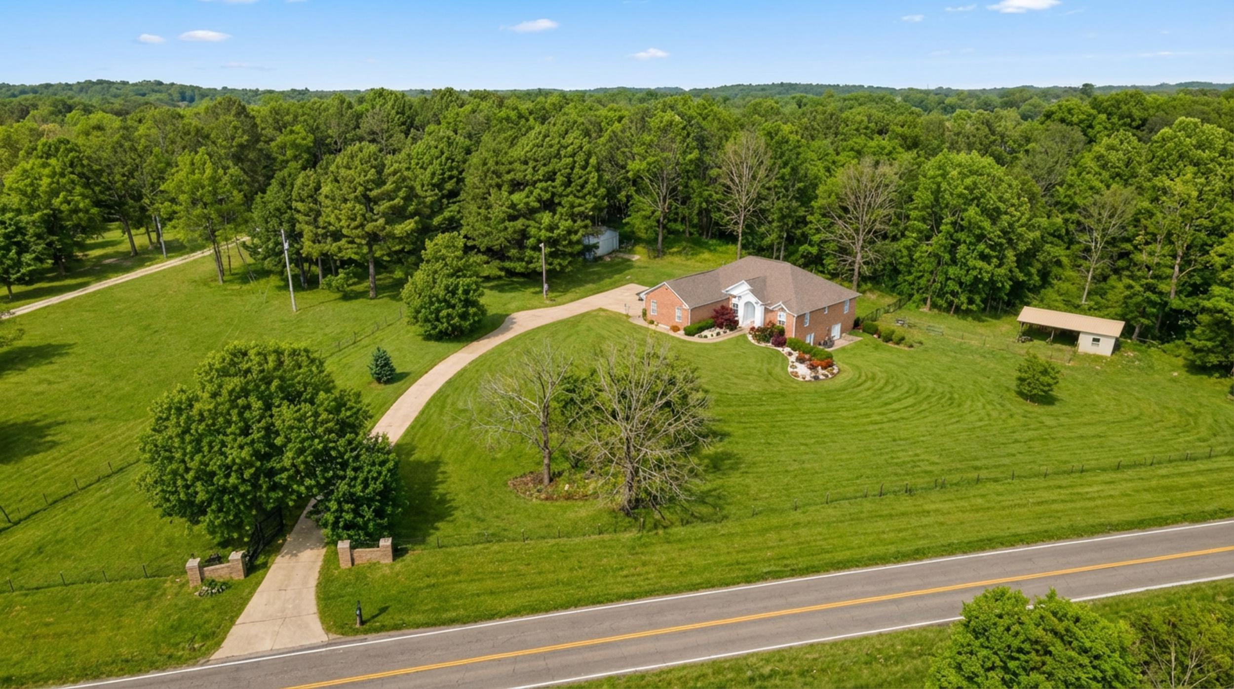 3477 State Route K Property Photo 1