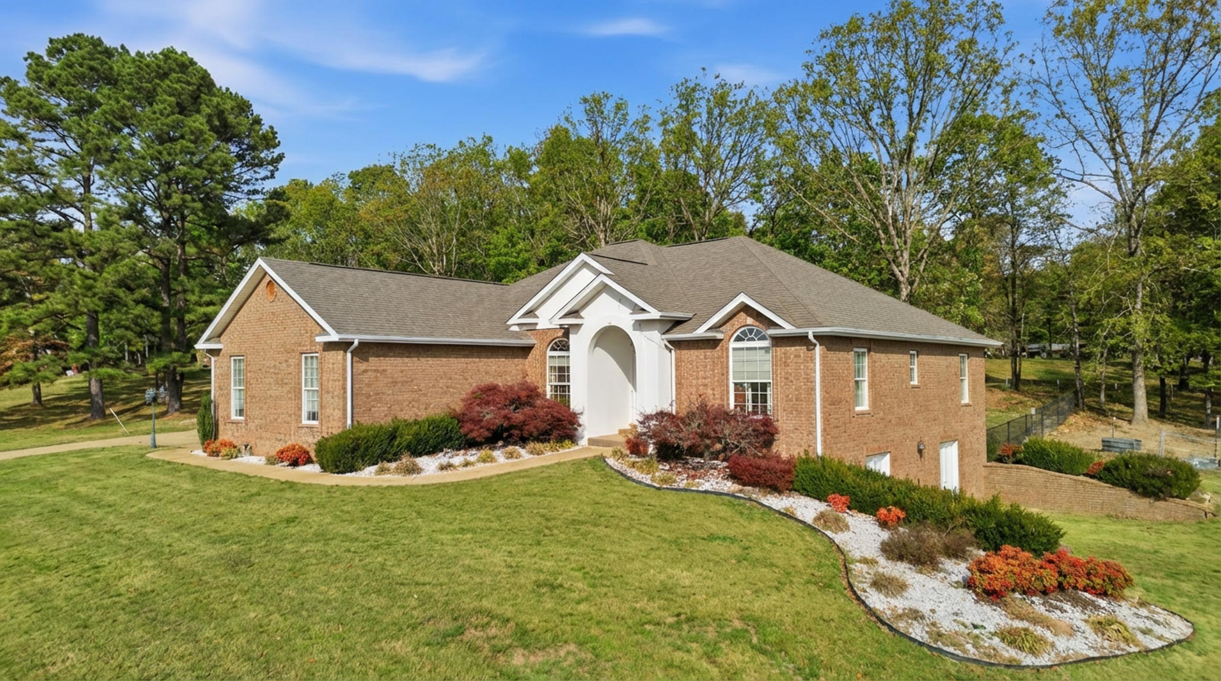 3477 State Route K Property Photo 1
