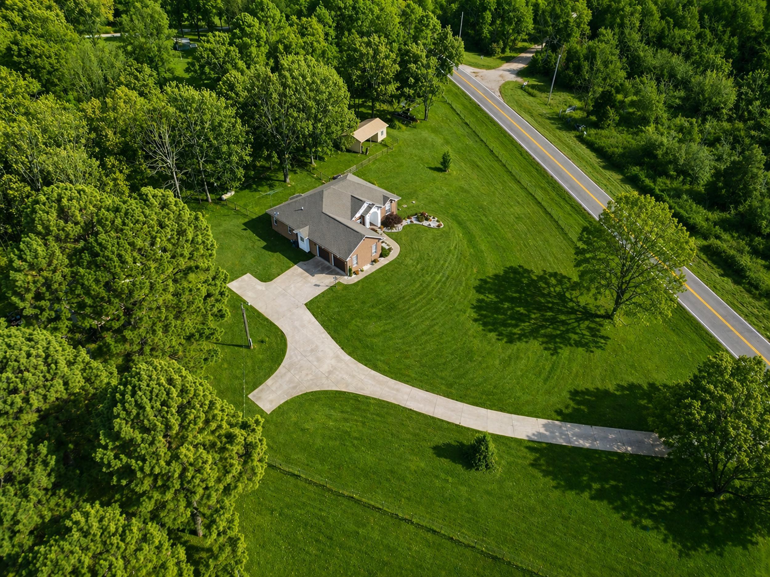 3477 State Route K Property Photo 4