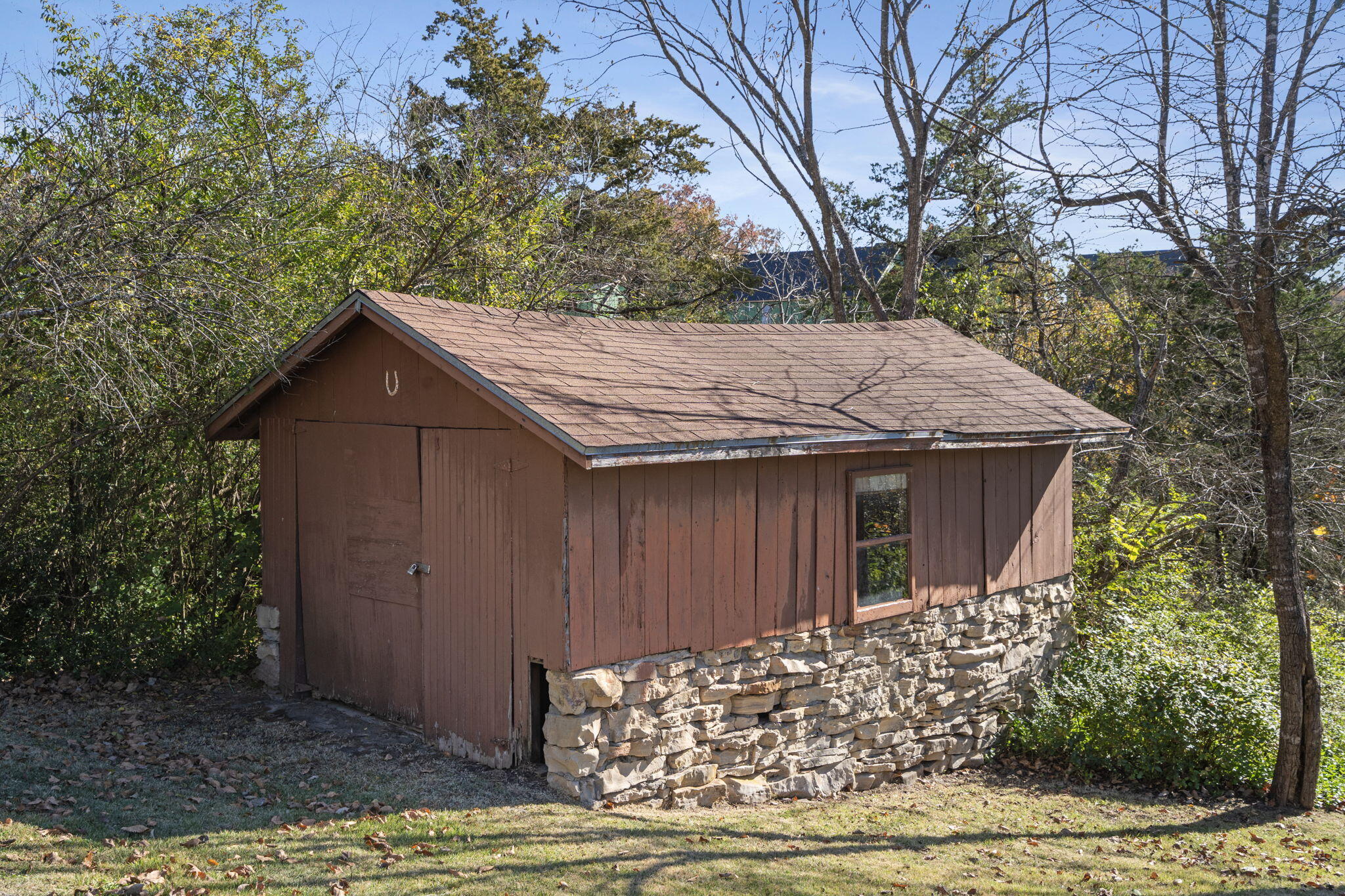220 Angels Trail Property Photo 43