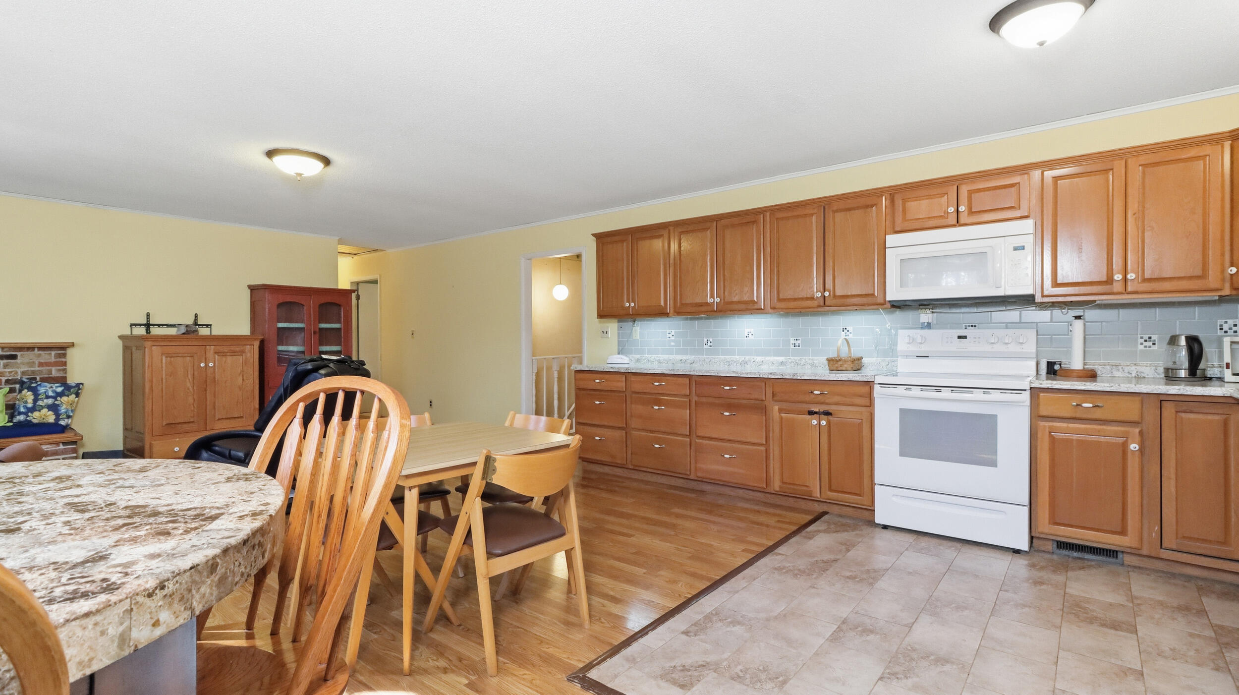 214 State Route Kk Property Photo 8