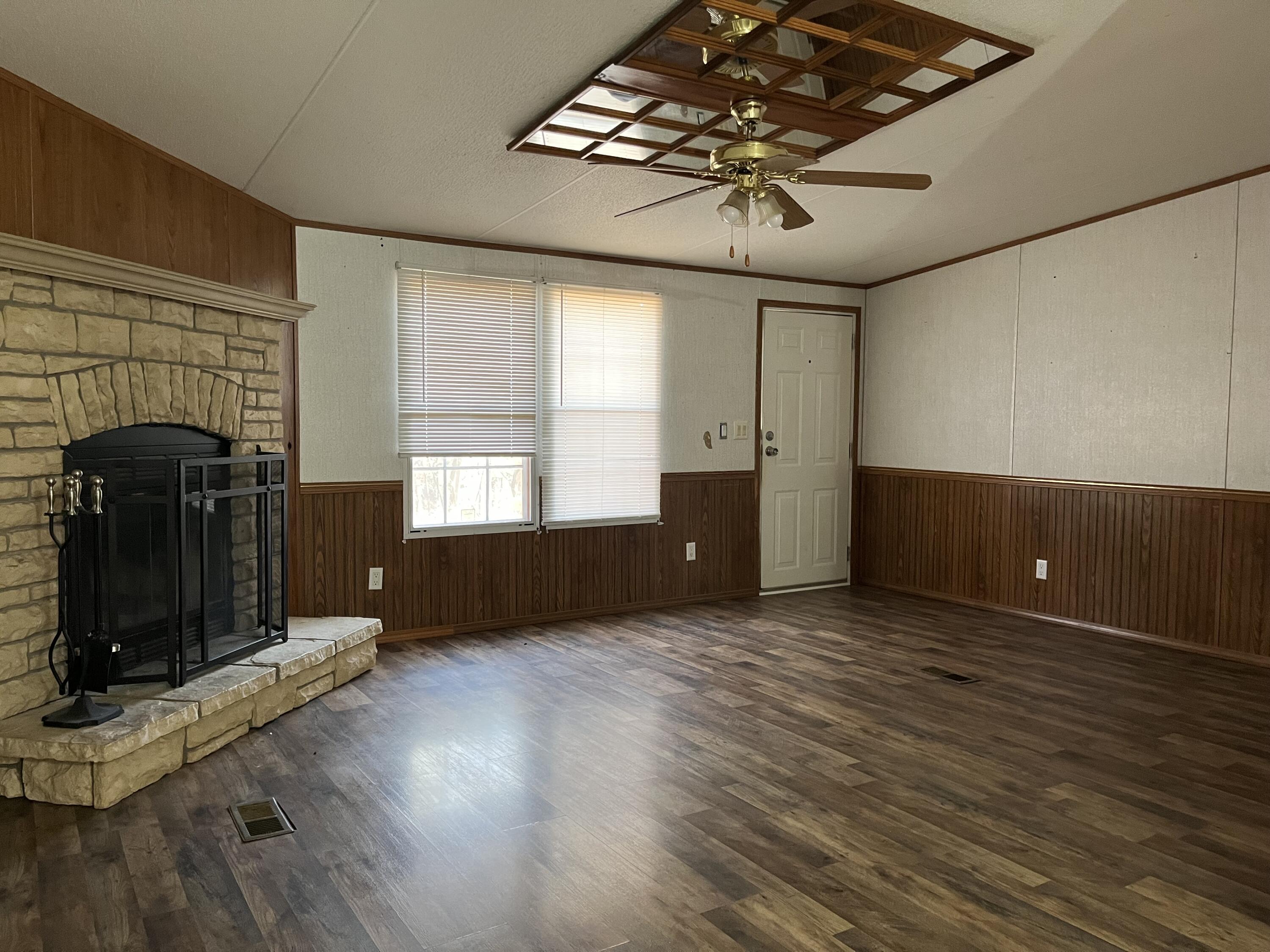 371 Post Oak Road Property Photo 2