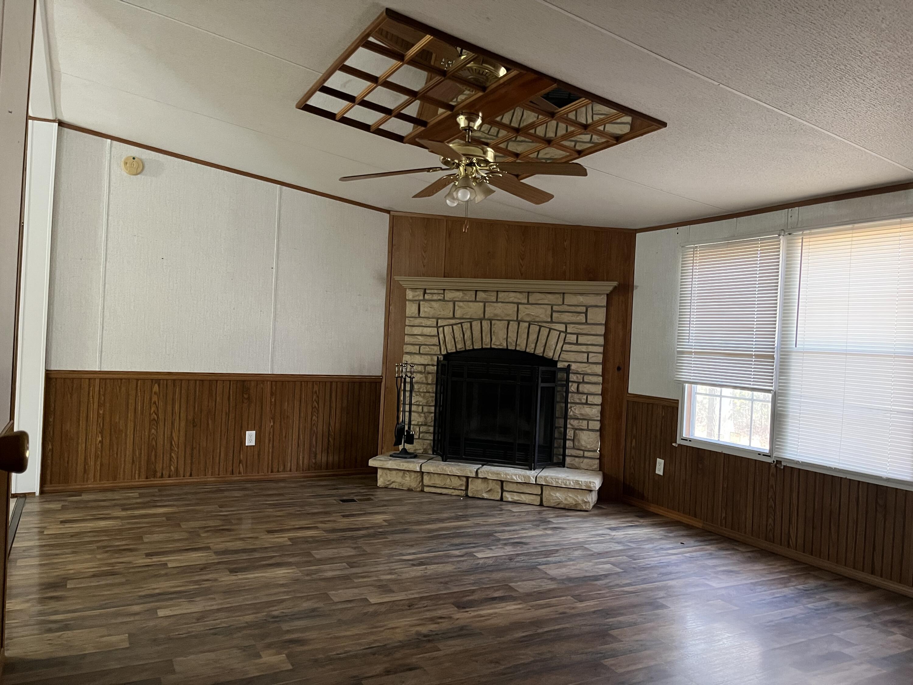 371 Post Oak Road Property Photo 3
