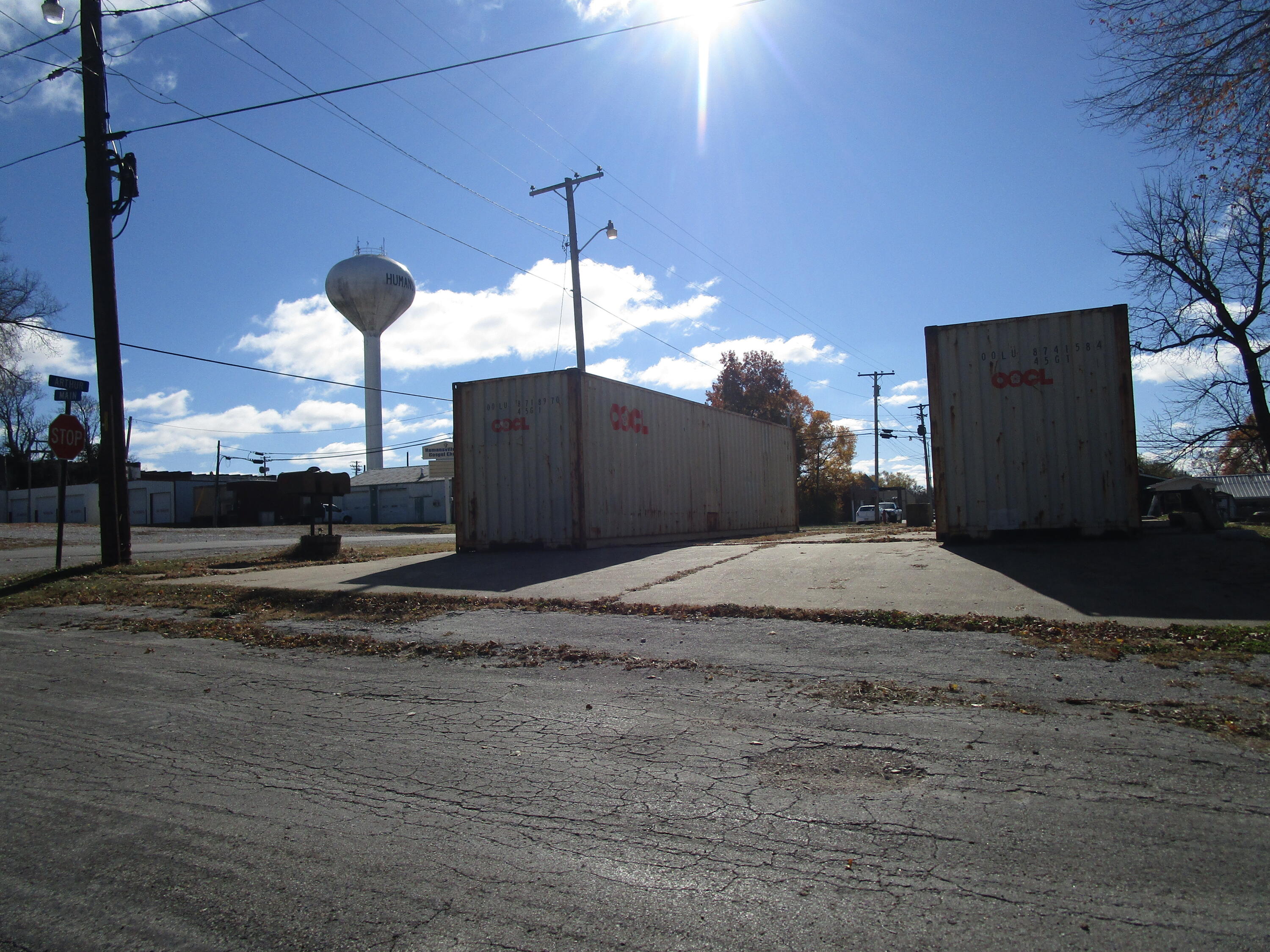 000 West Main Street Property Photo 4