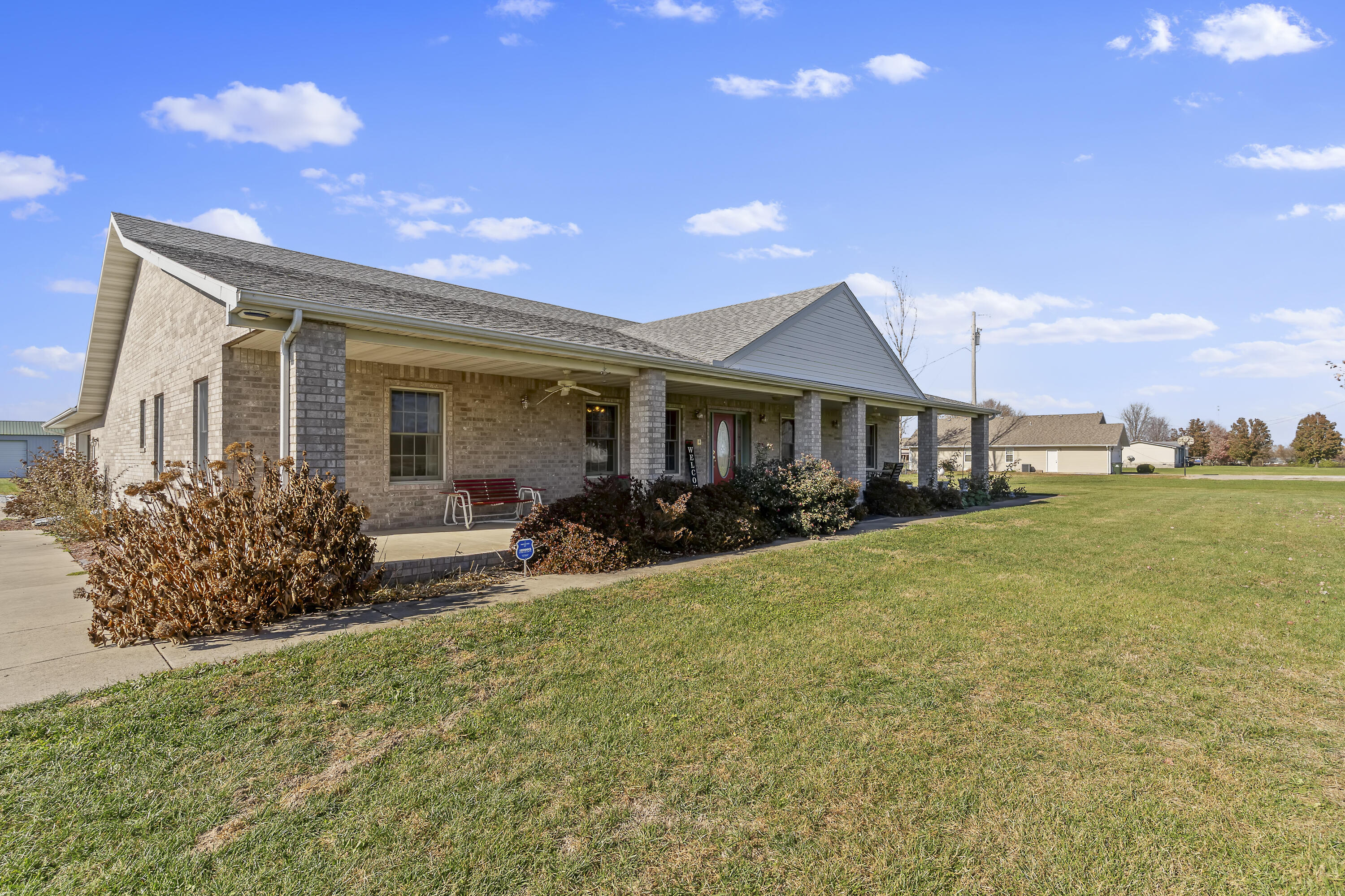 18831 Lawrence 1247 Property Photo 1