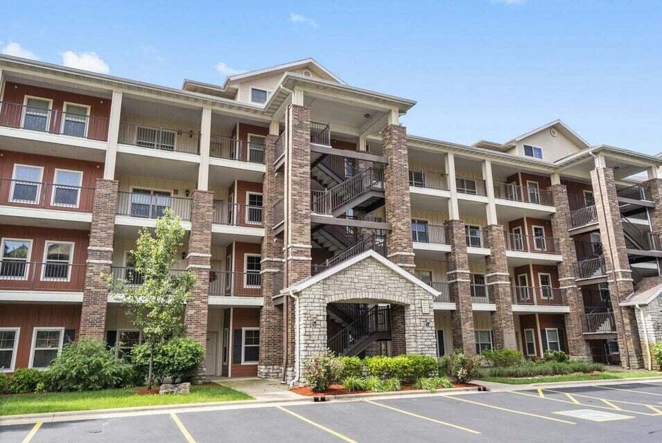 200 Majestic Drive 110 Property Photo 31