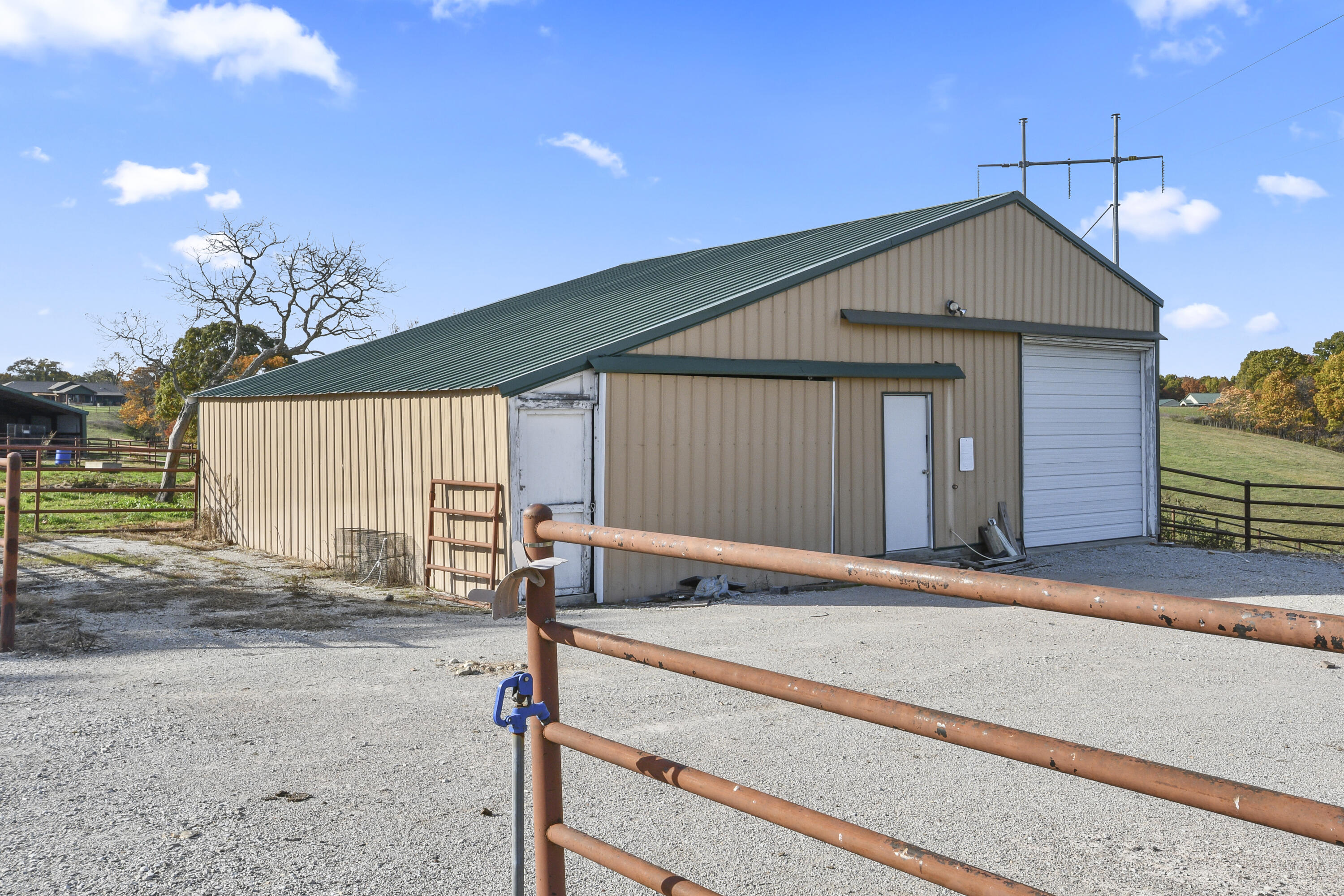 74 Hunters Drive Property Photo 40
