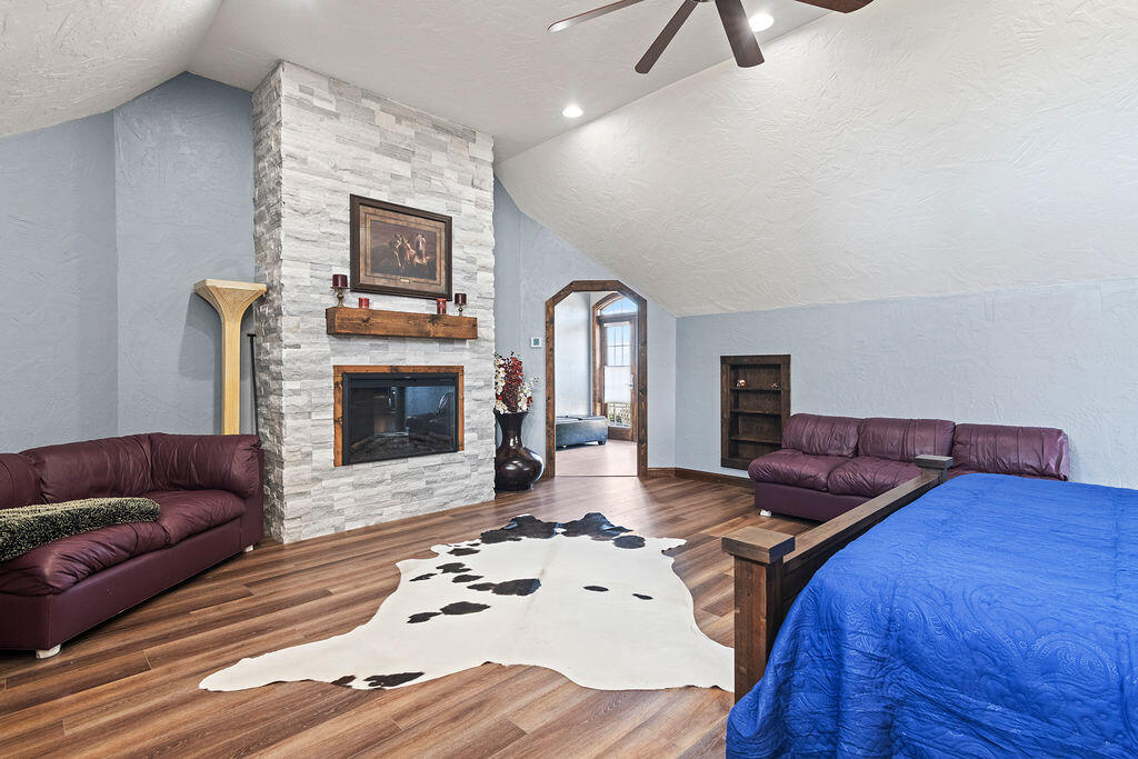 115 Old Well Lane Property Photo 43