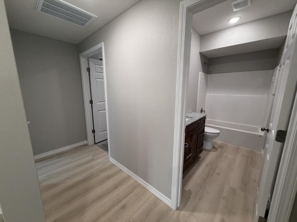 1133 East Habersham Street Property Photo 10