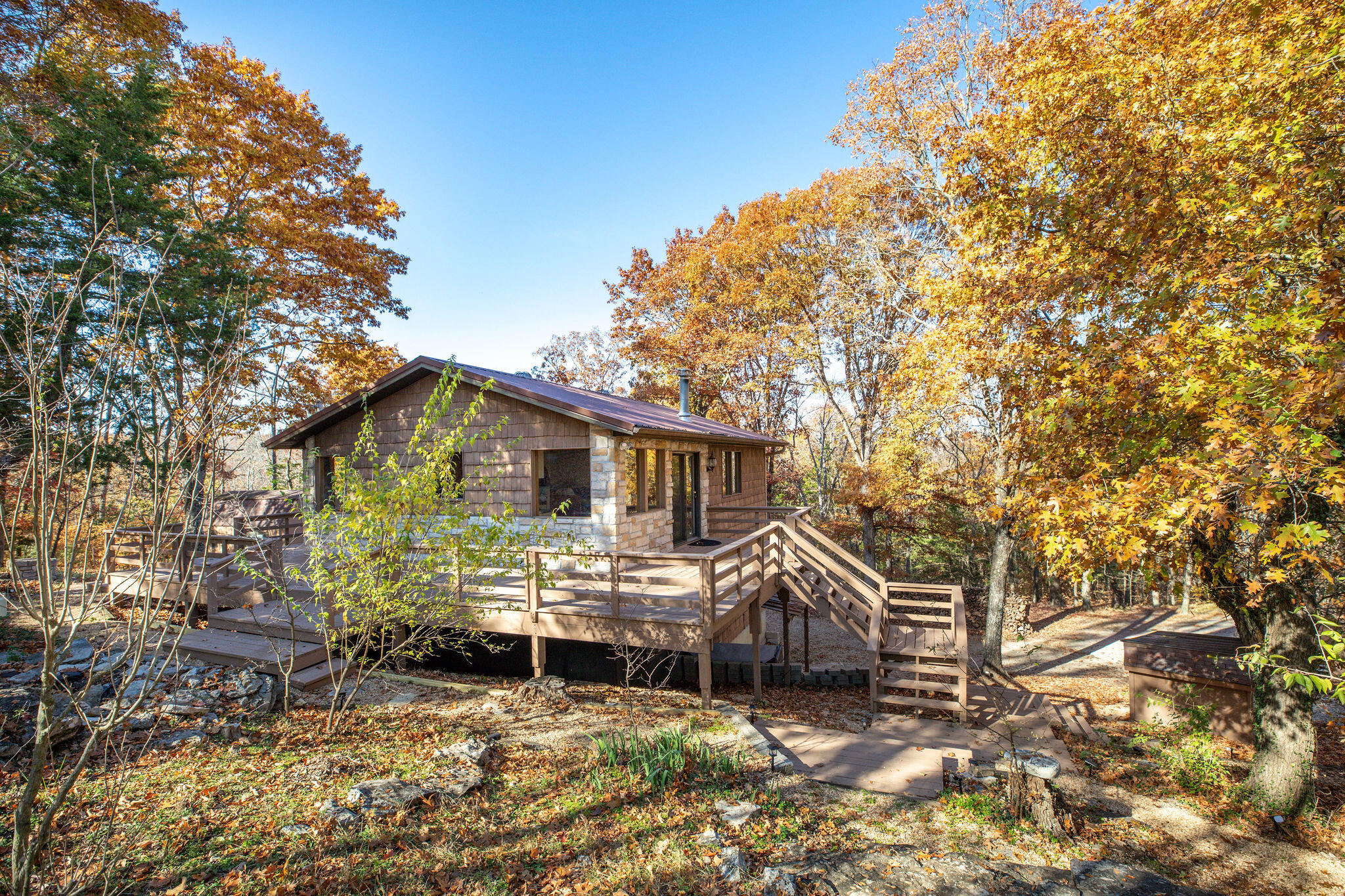 537 Watson Road Property Photo 11