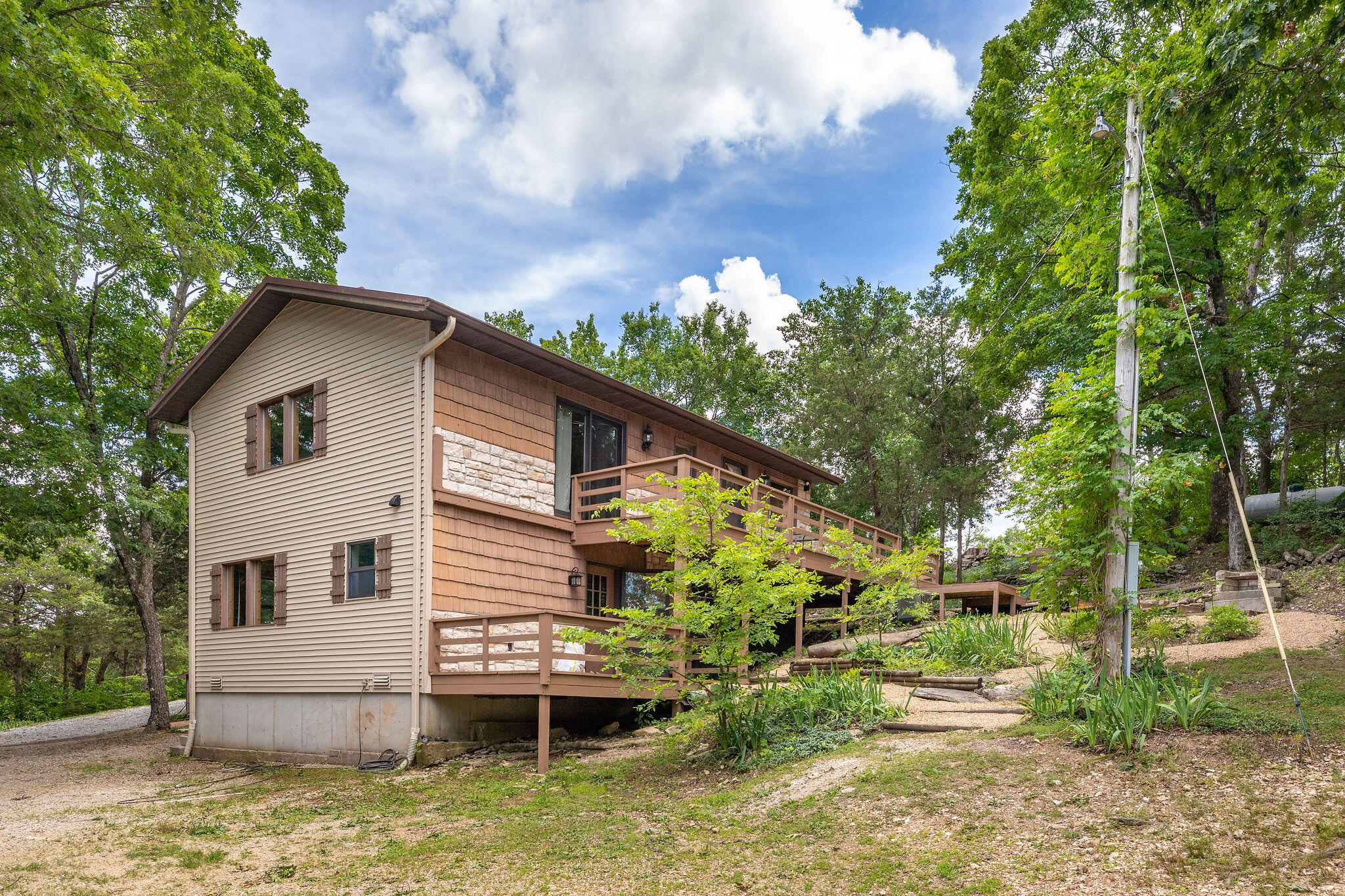 537 Watson Road Property Photo 15