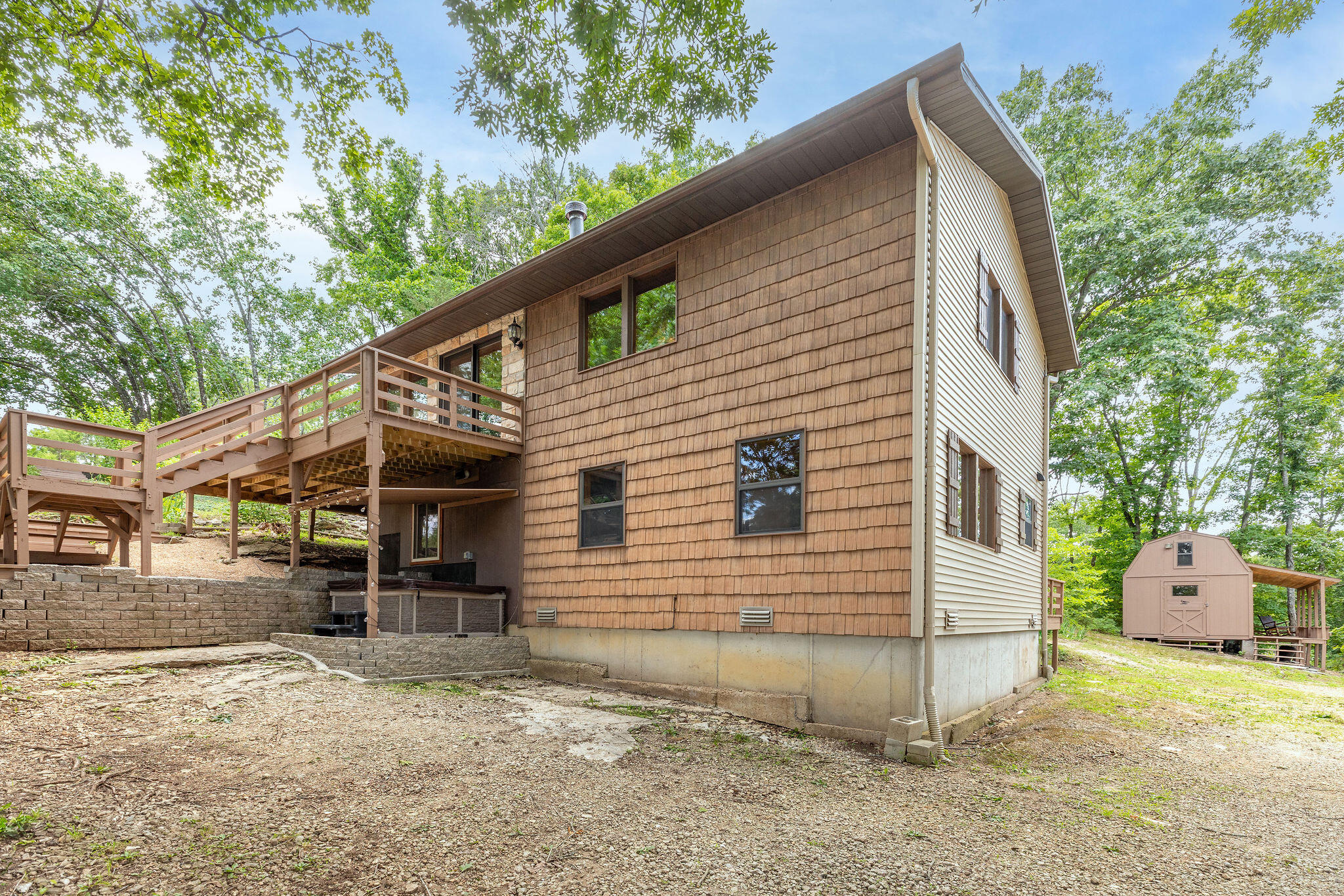 537 Watson Road Property Photo 29