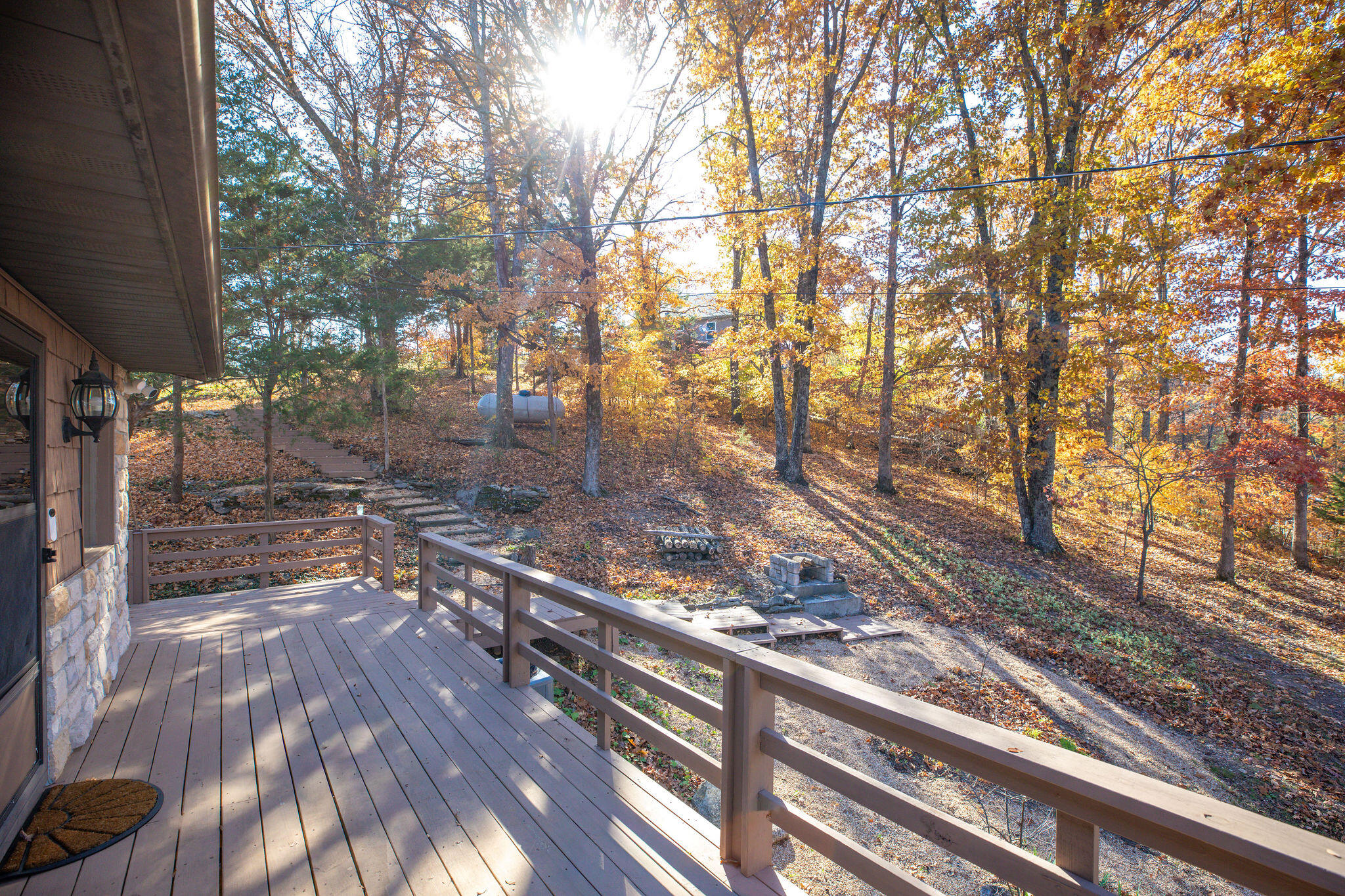 537 Watson Road Property Photo 30