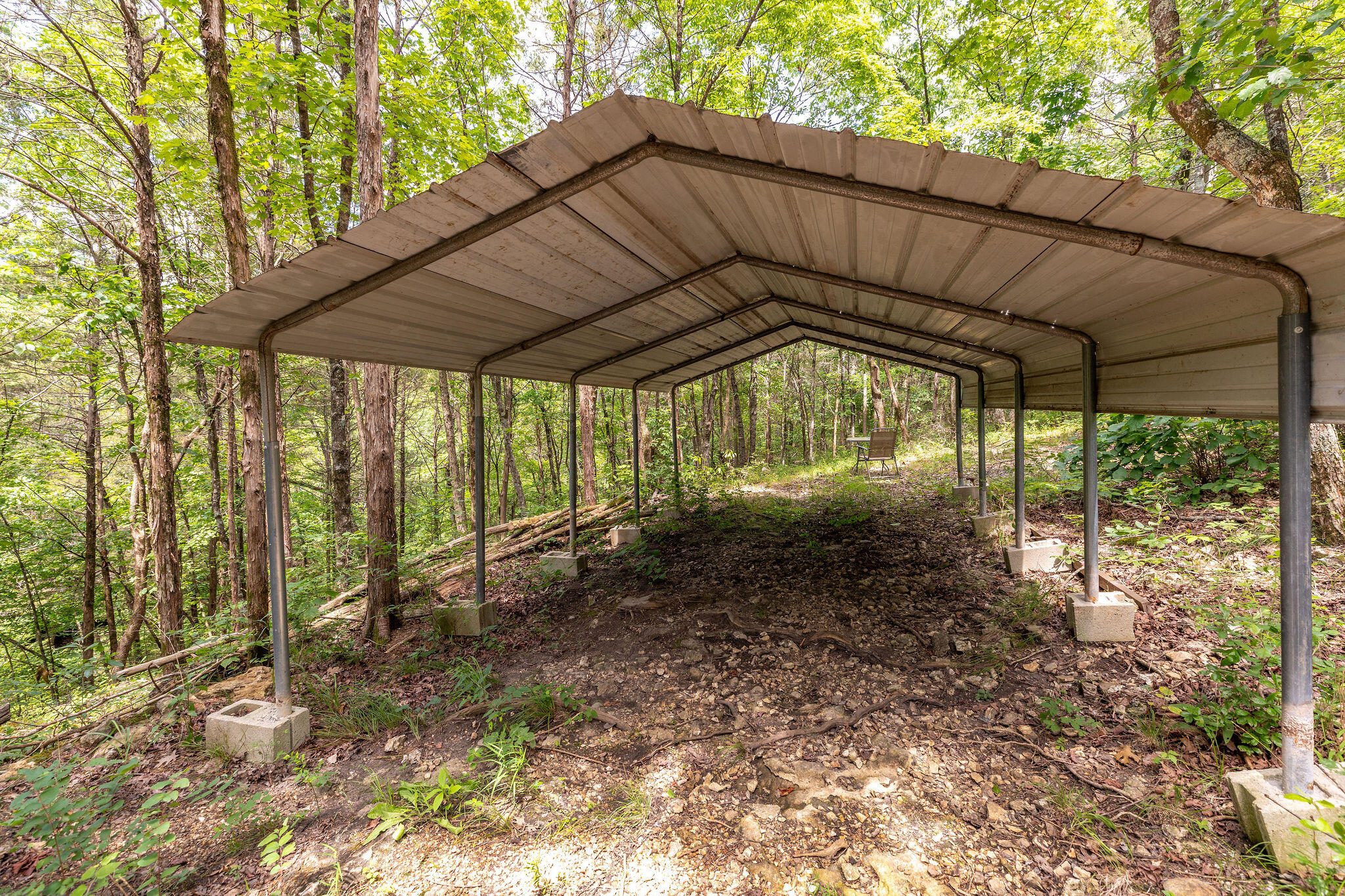 537 Watson Road Property Photo 38