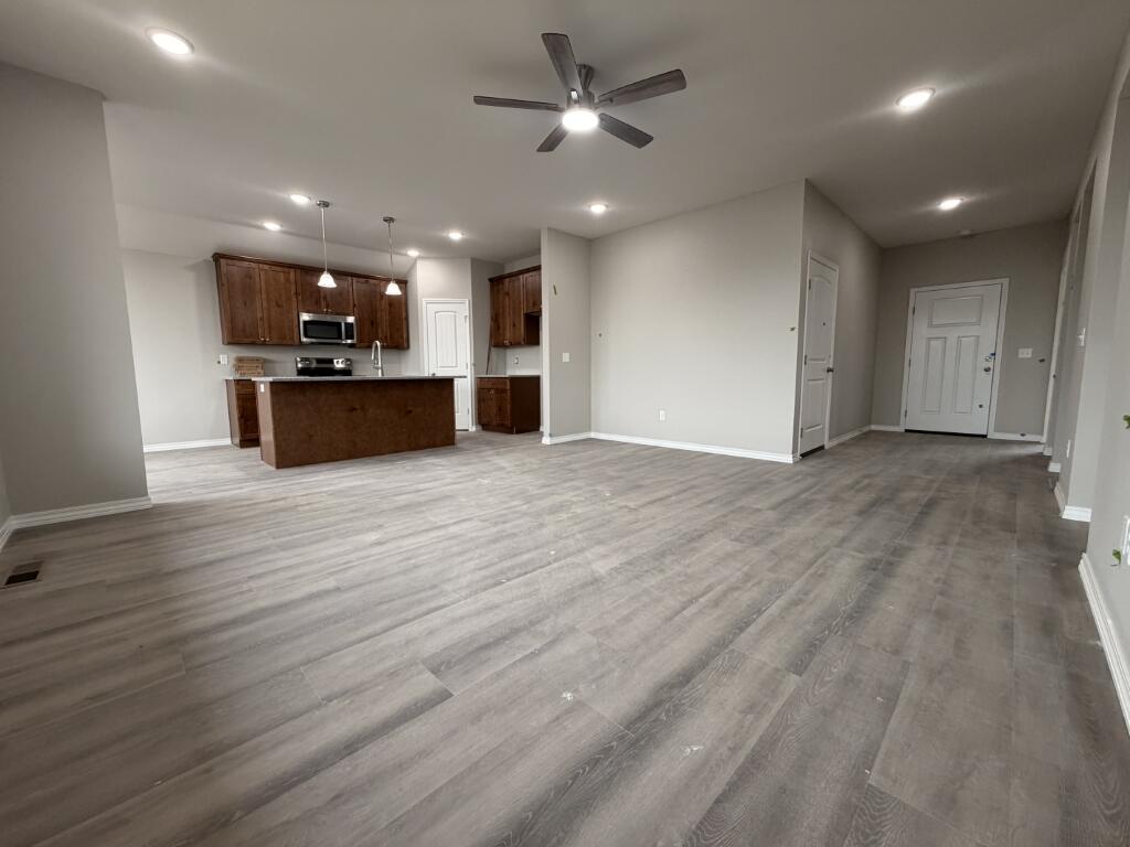 1159 East Habersham Street Property Photo 4