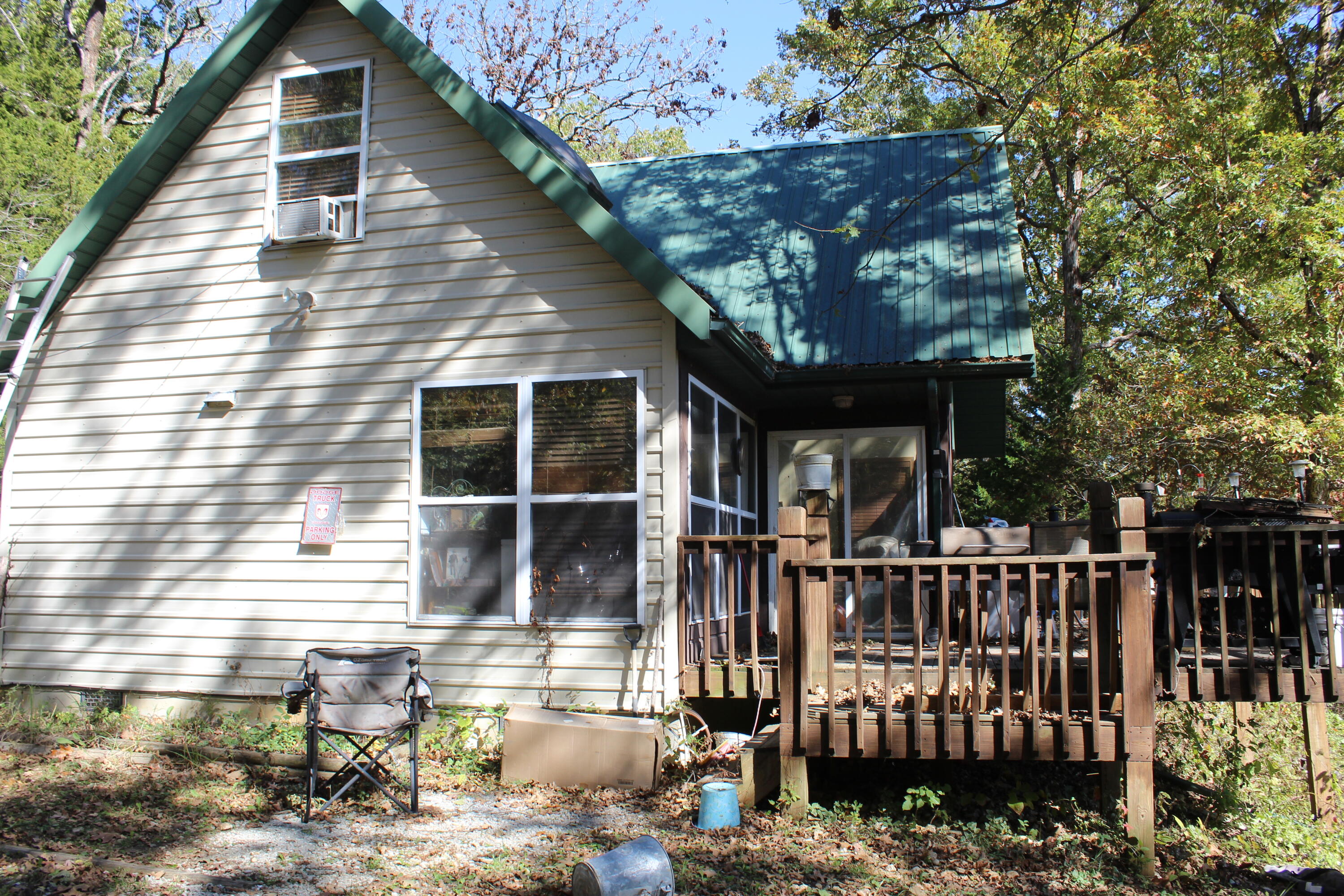 814 Lummis Lane Property Photo 2