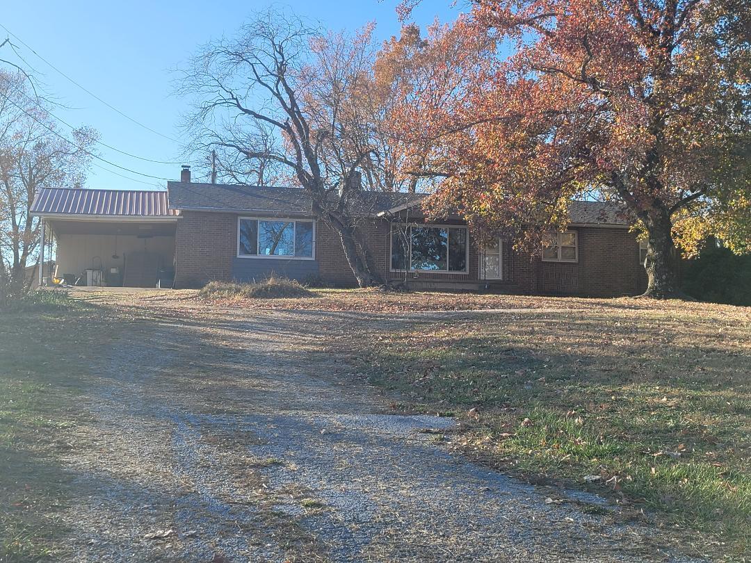 3079 Highway M Property Photo 1
