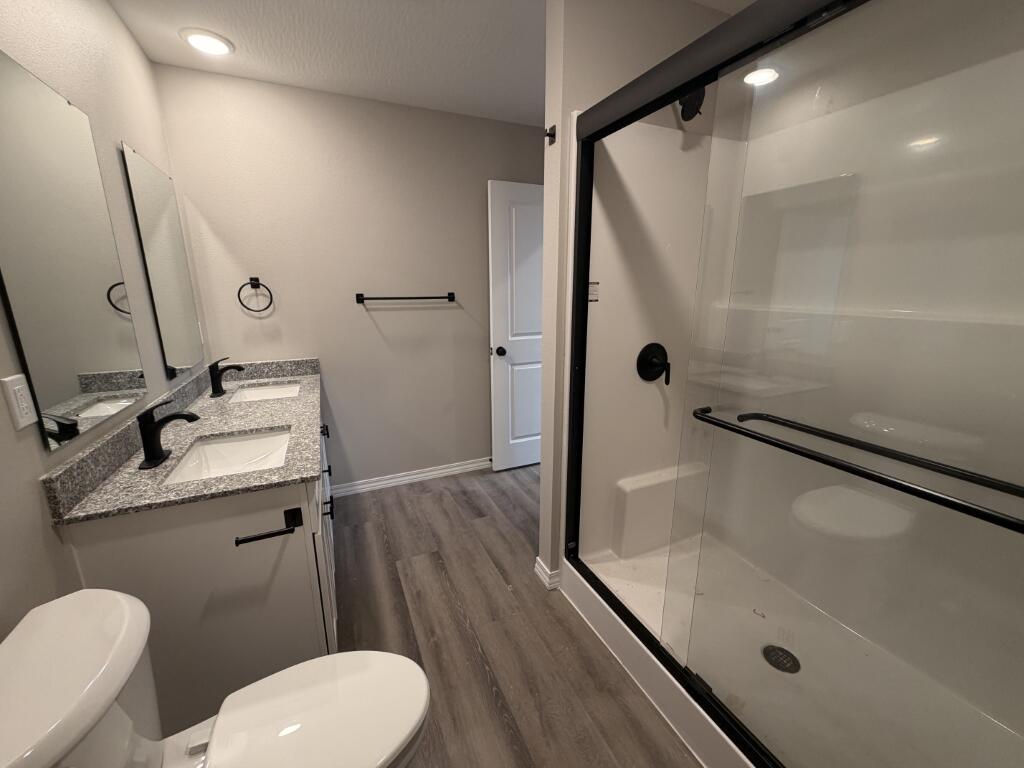1183 East Habersham Street Property Photo 7