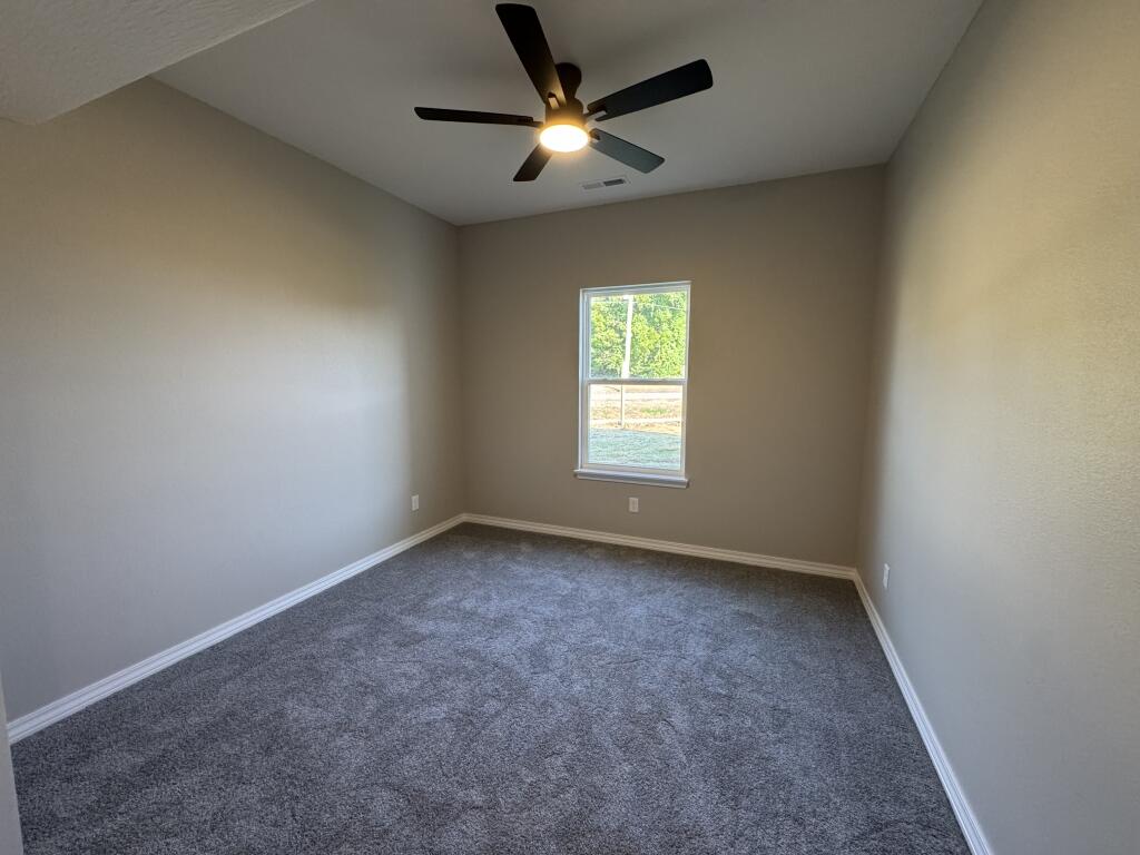 1401 South Barnard Way Property Photo 13