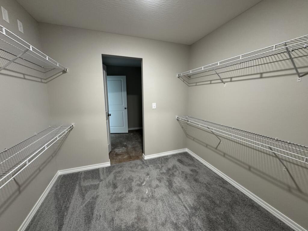 1429 South Barnard Way Property Photo 4