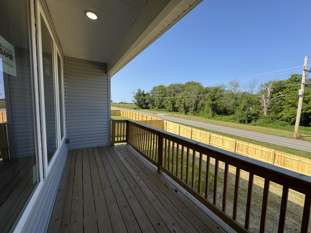 1429 South Barnard Way Property Photo 14