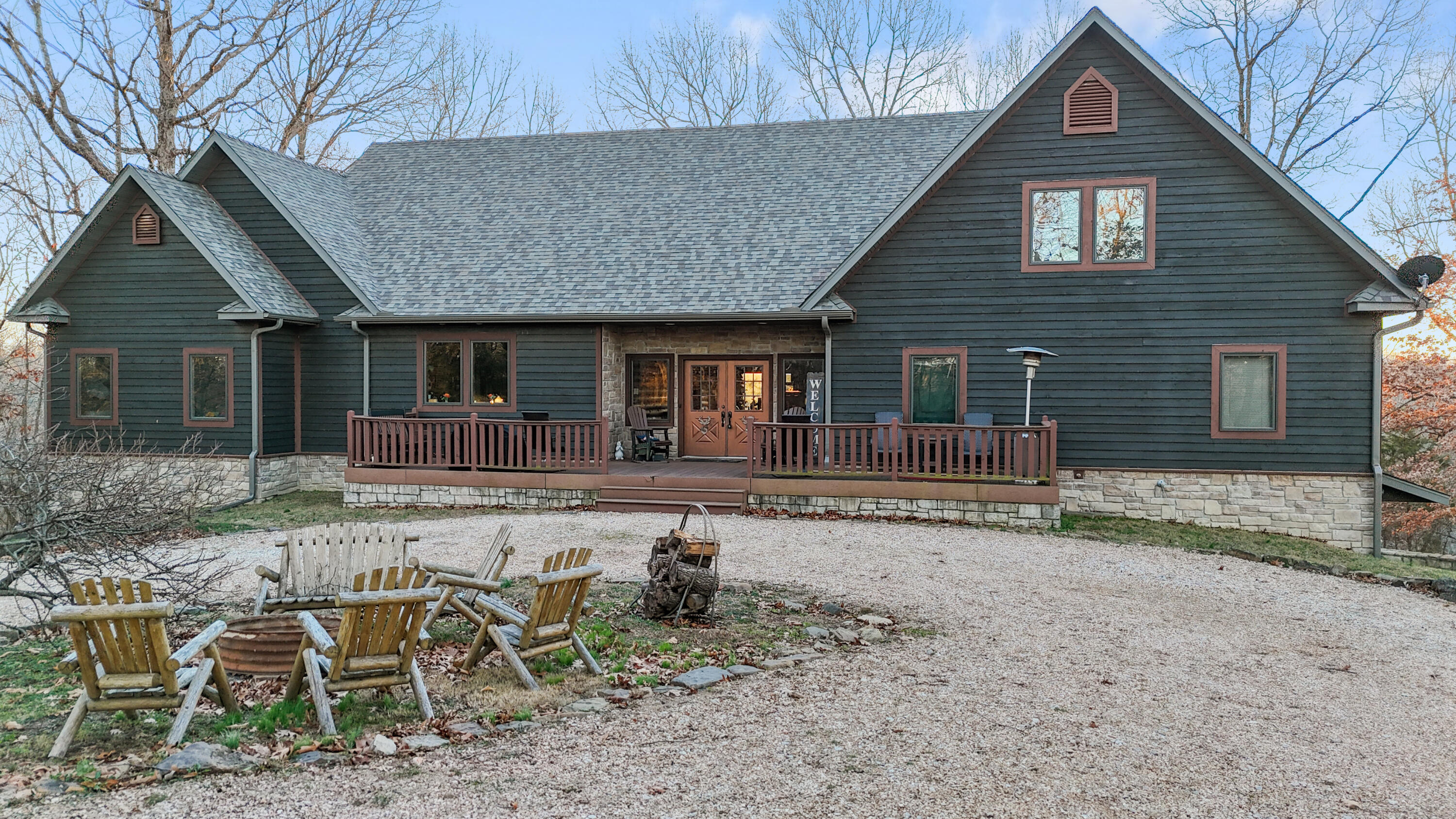 22011 Coyote Ridge Road Property Photo 2