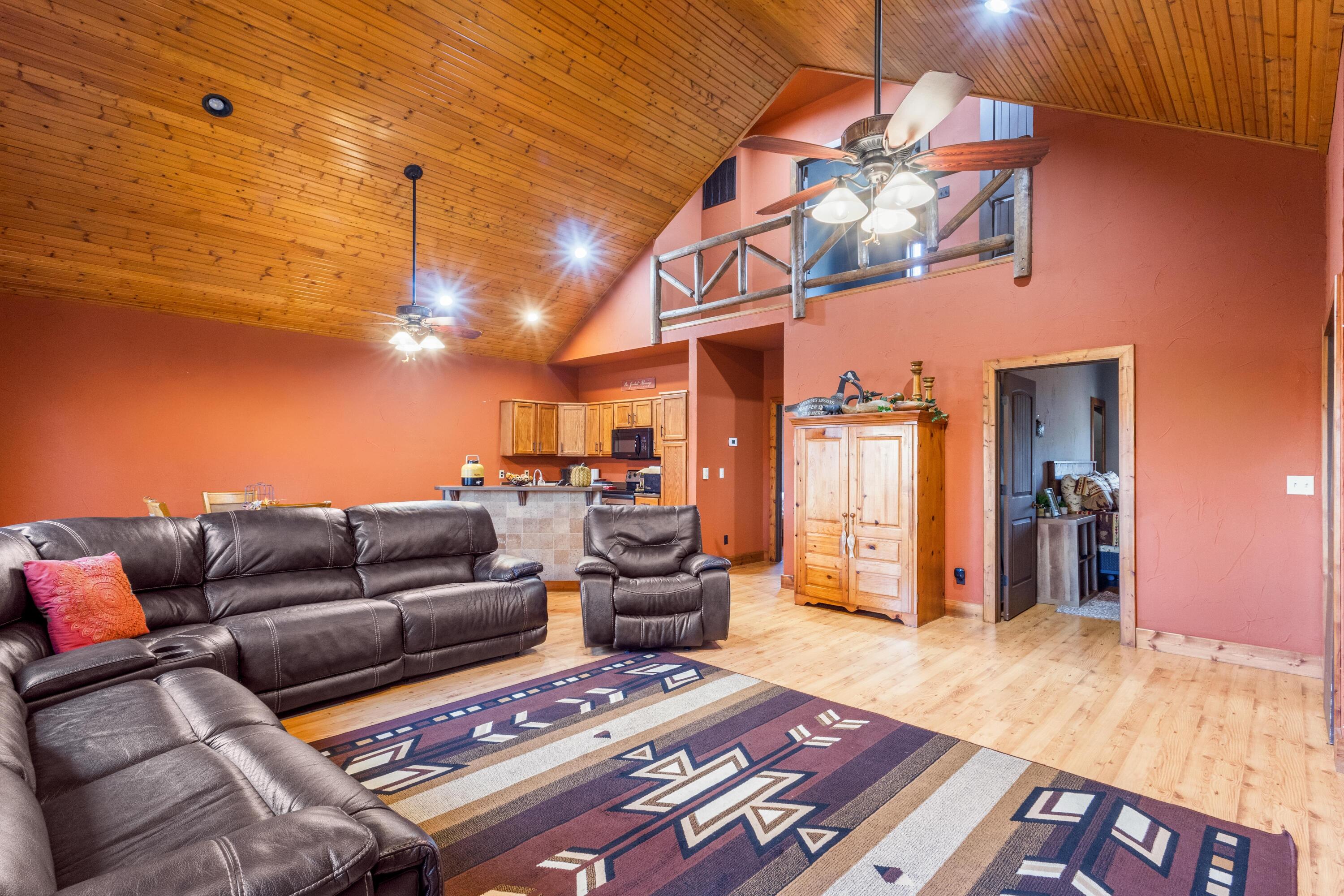 22011 Coyote Ridge Road Property Photo 14