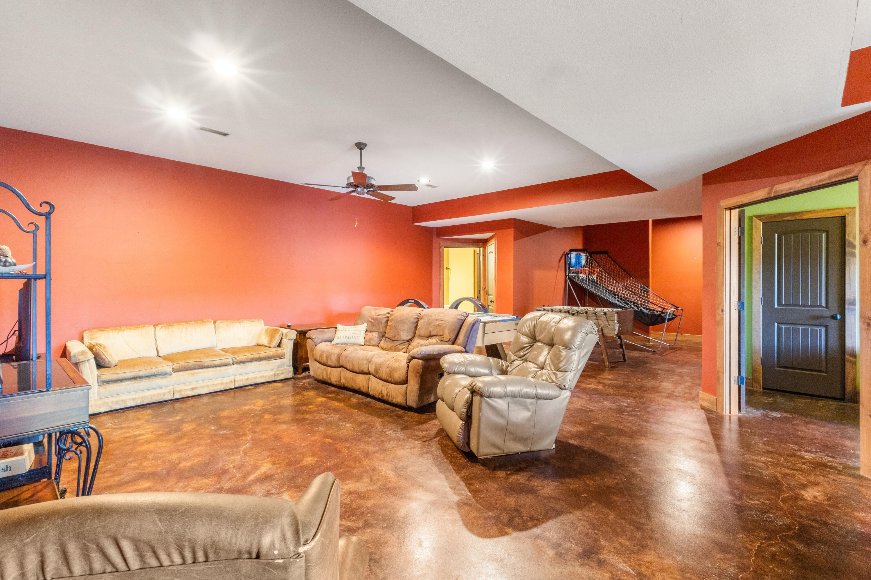 22011 Coyote Ridge Road Property Photo 38
