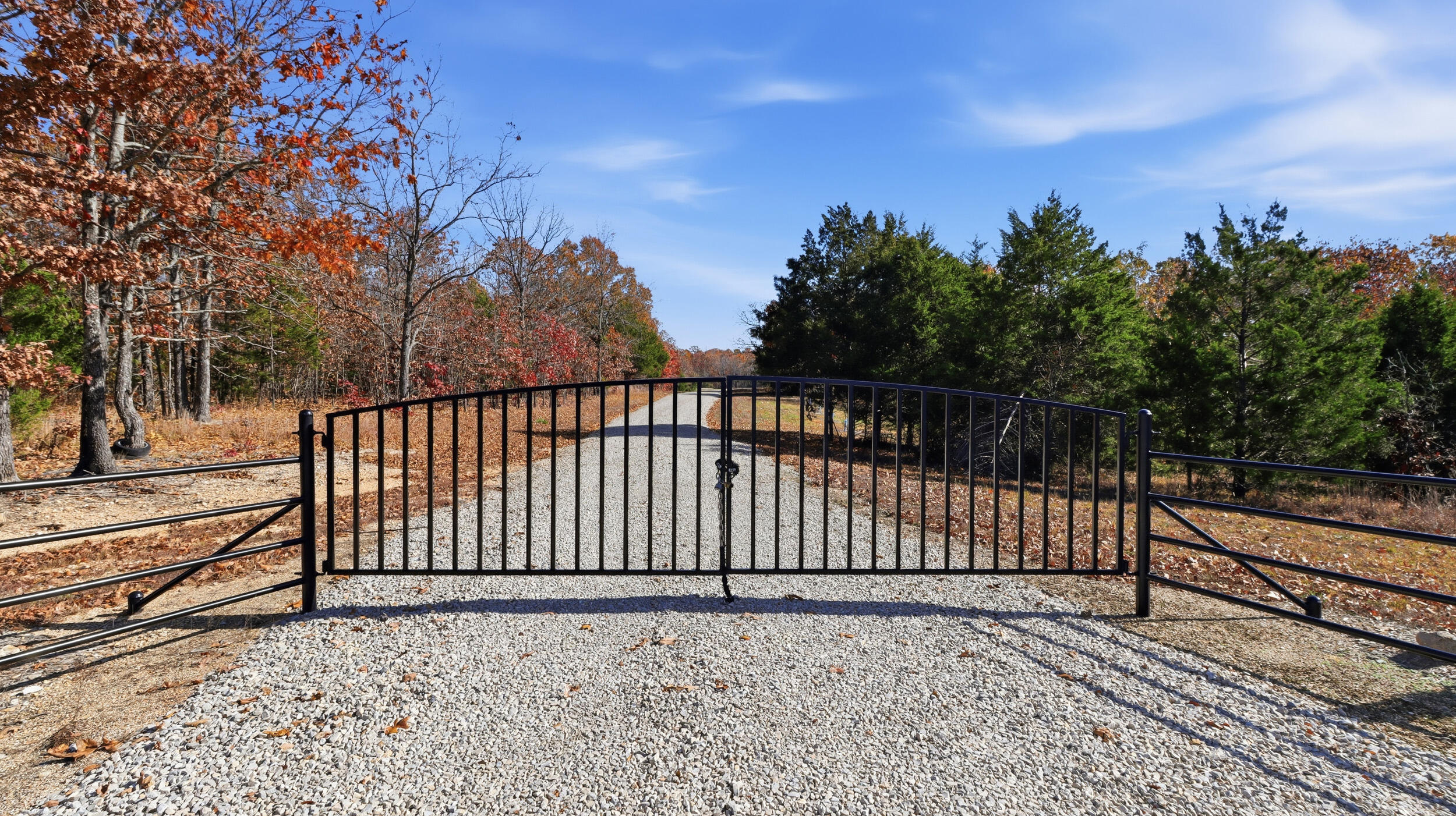 170 Ee Highway Property Photo 3