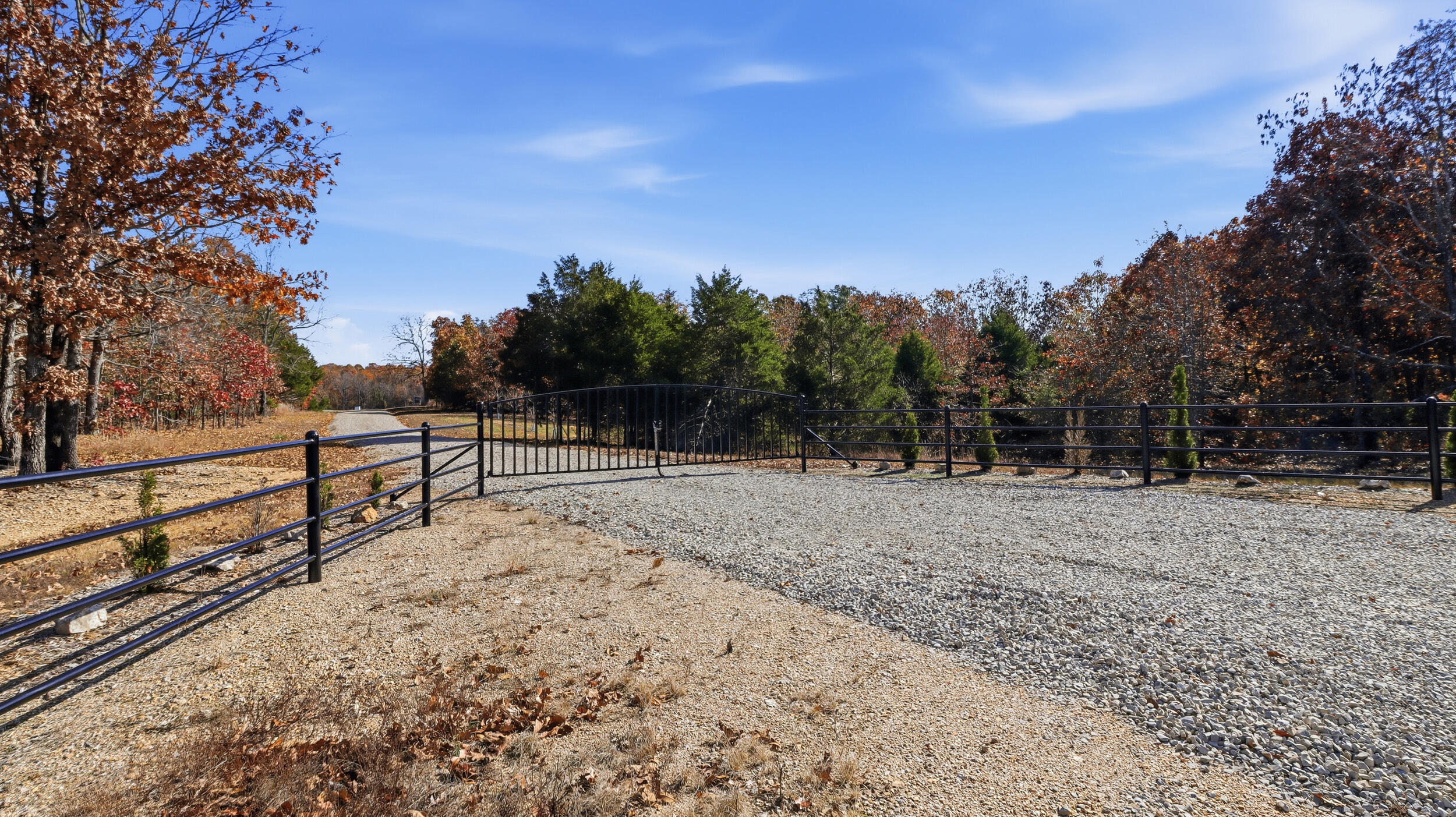 170 Ee Highway Property Photo 4