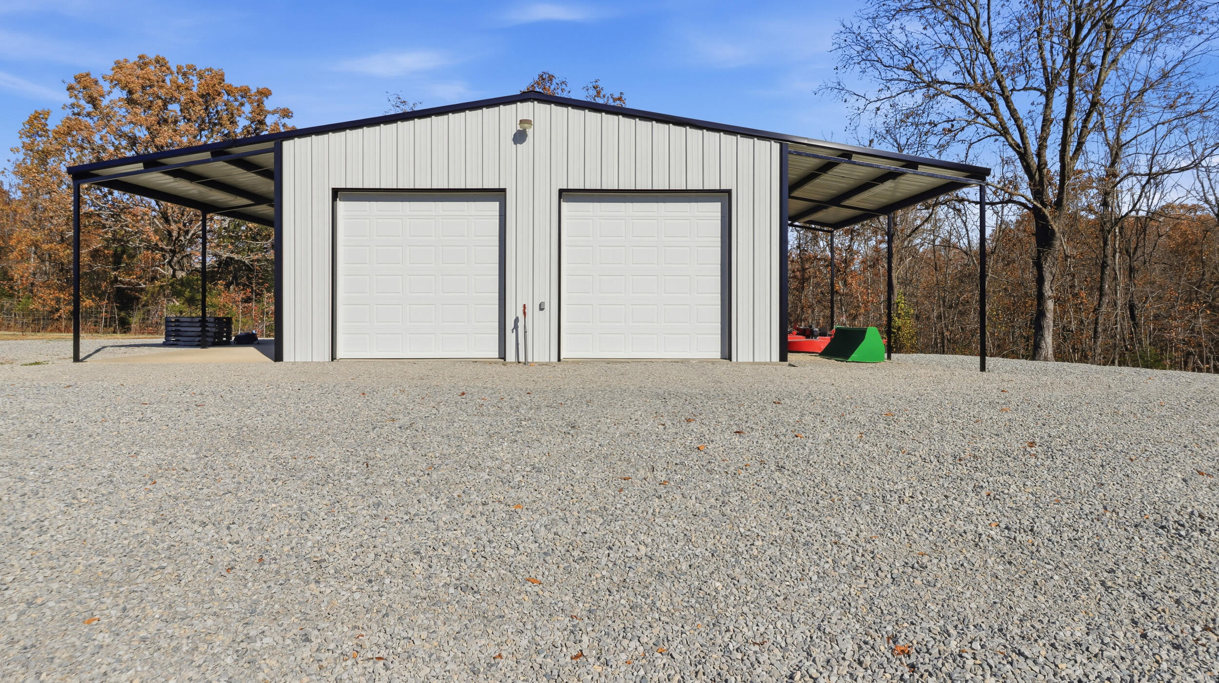 170 Ee Highway Property Photo 11