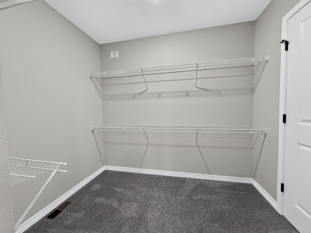 595 Bailiwick Drive Property Photo 9