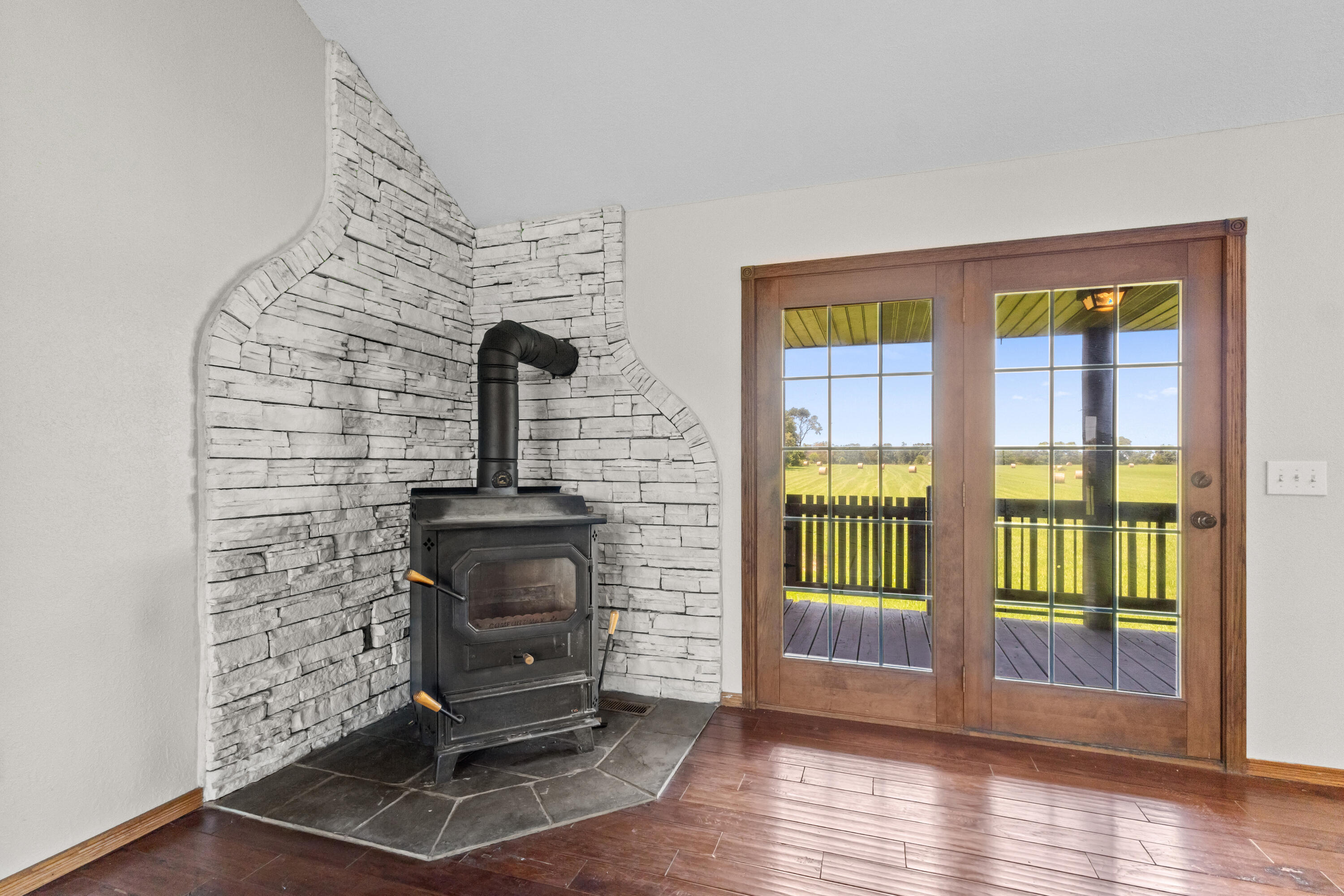3205 Johns Ford Road Property Photo 9