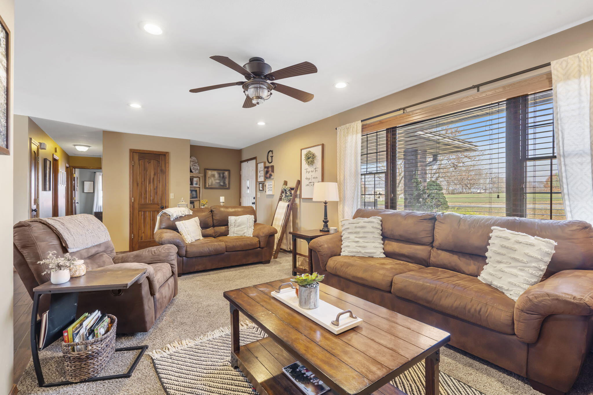 598 Scenic View Road Property Photo 10