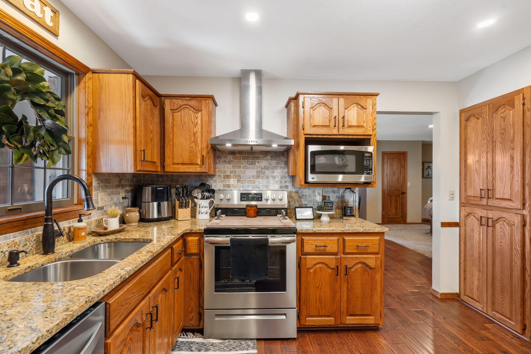 598 Scenic View Road Property Photo 16