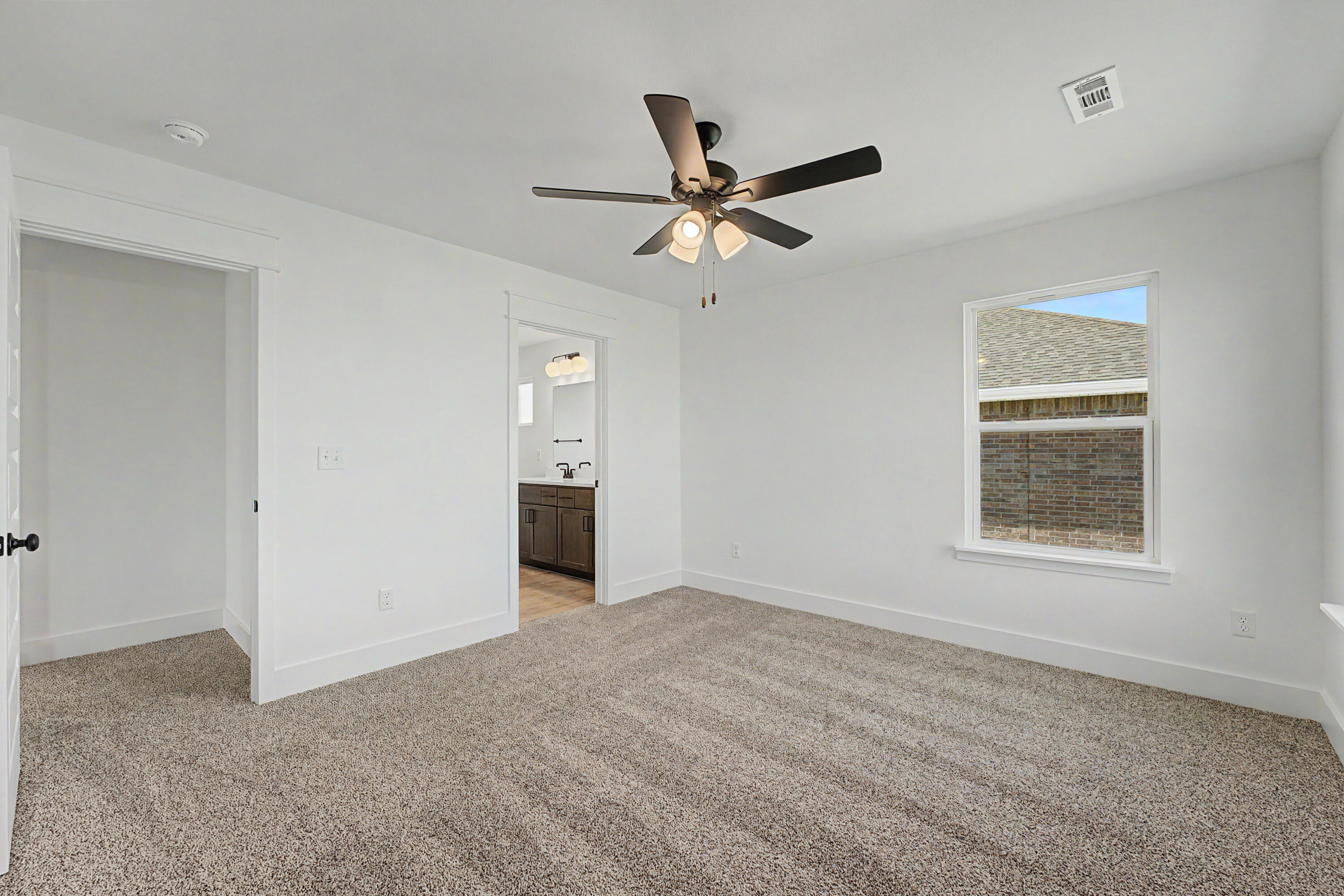 909 Aberdeen Avenue Property Photo 12