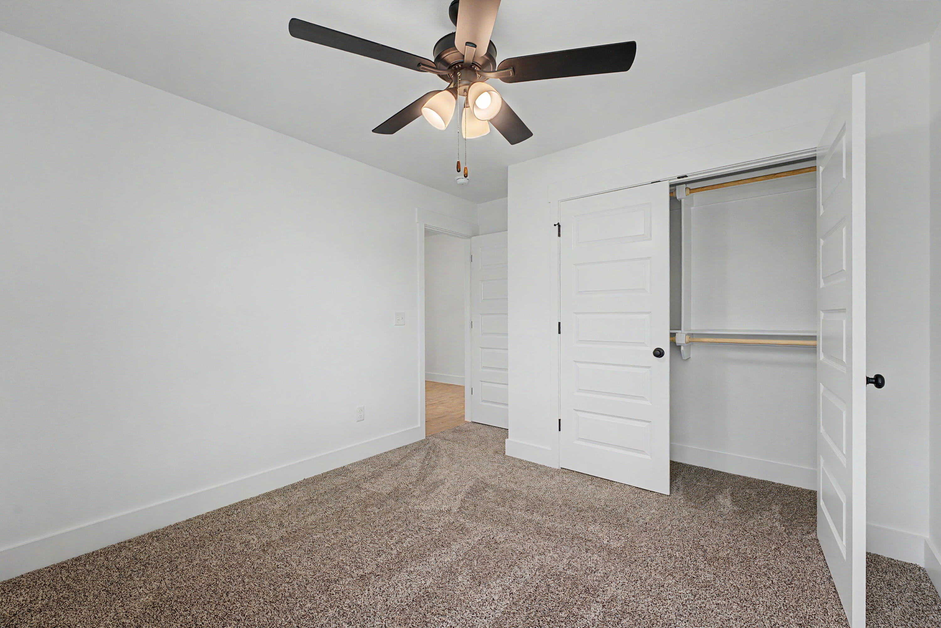 909 Aberdeen Avenue Property Photo 17