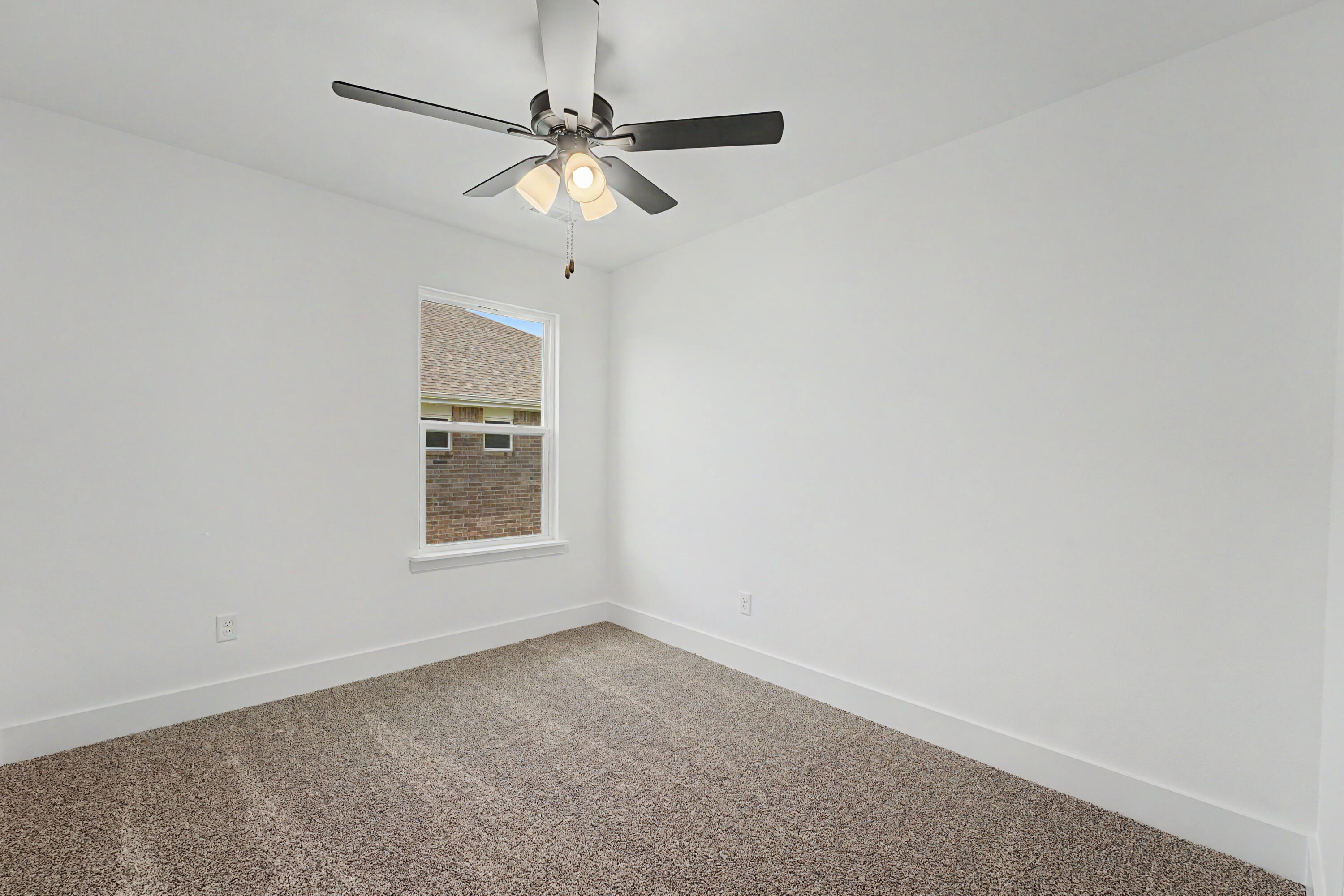 909 Aberdeen Avenue Property Photo 35