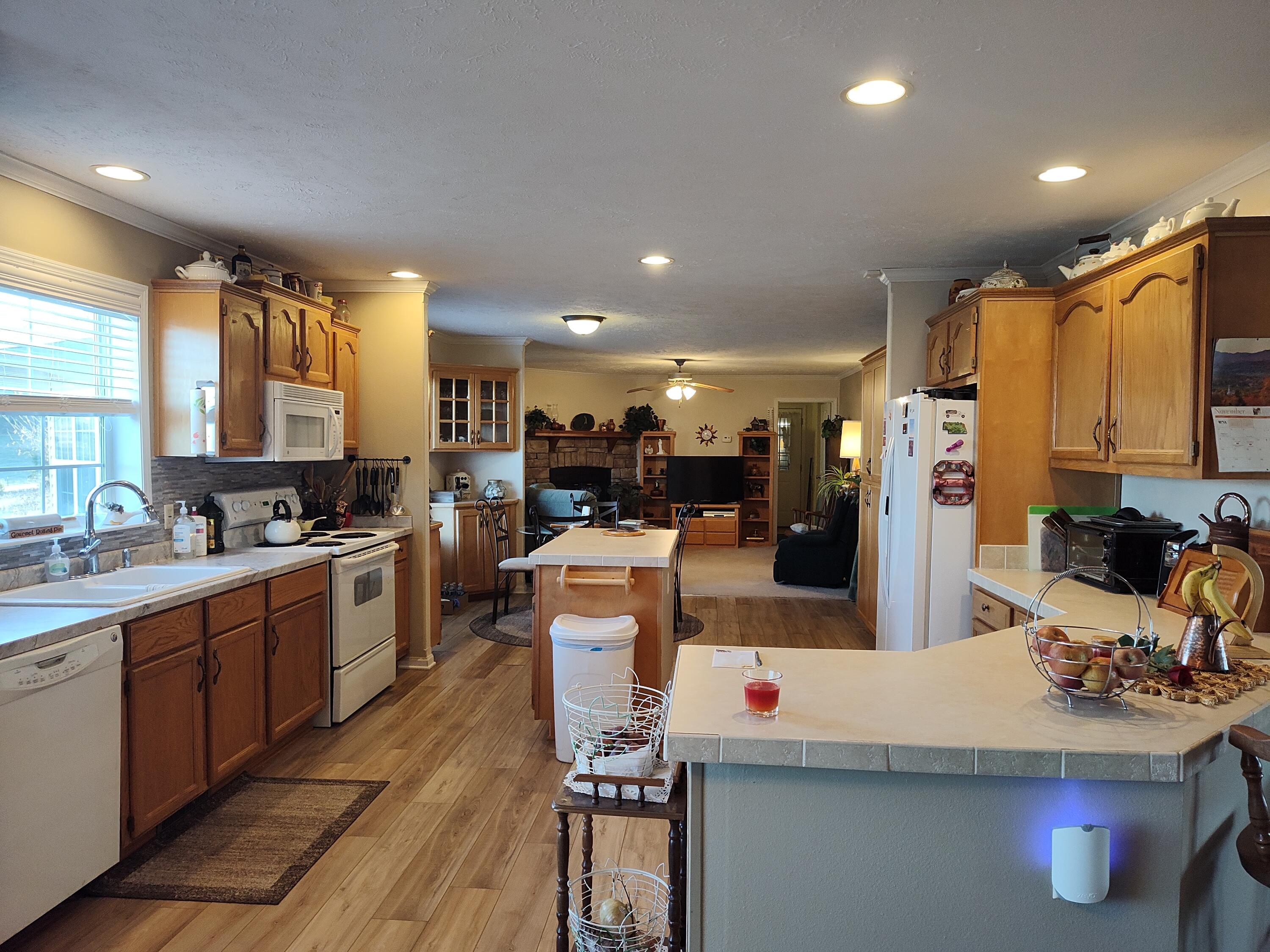 1672 East 355th Road Property Photo 21