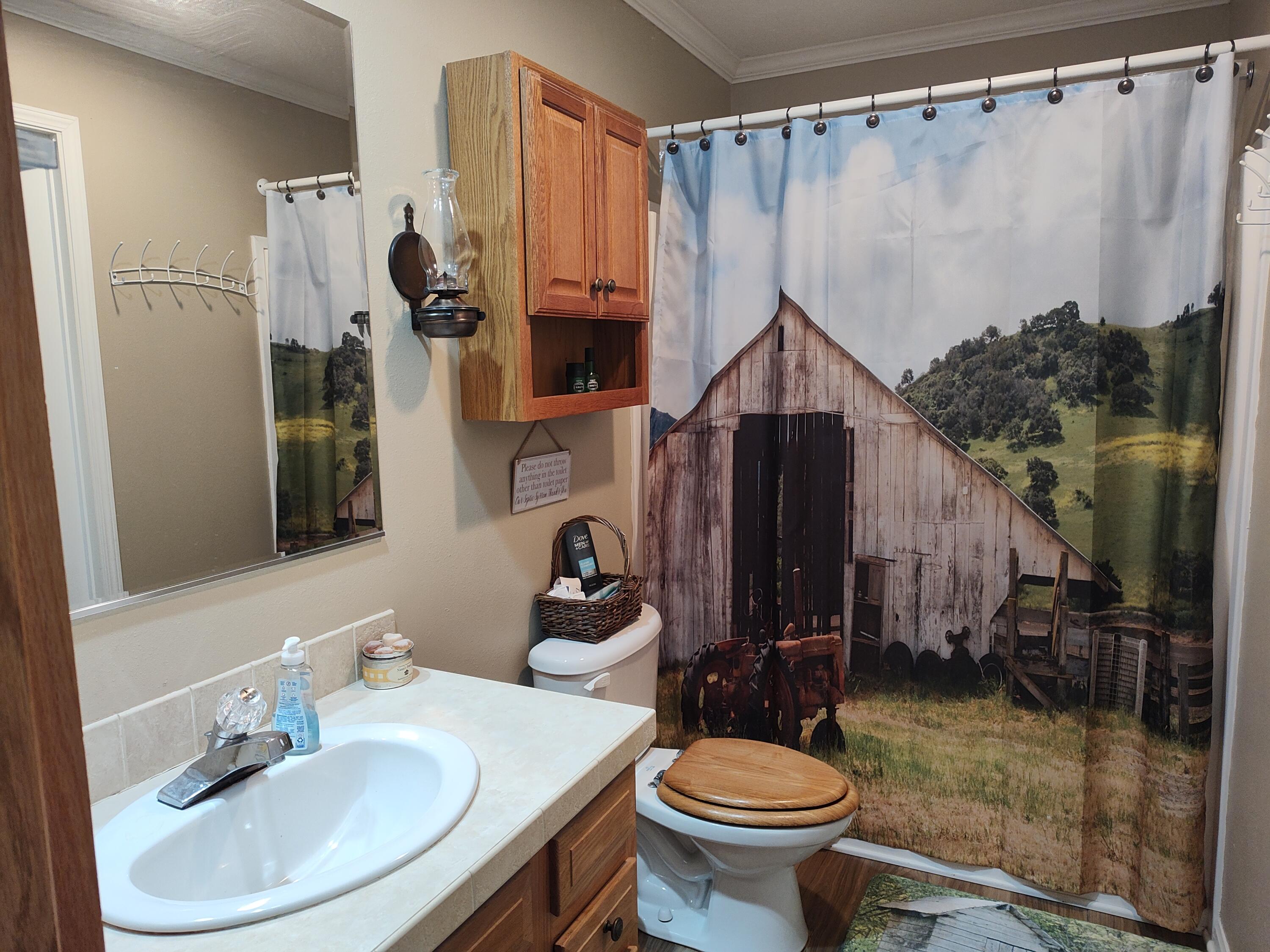 1672 East 355th Road Property Photo 45