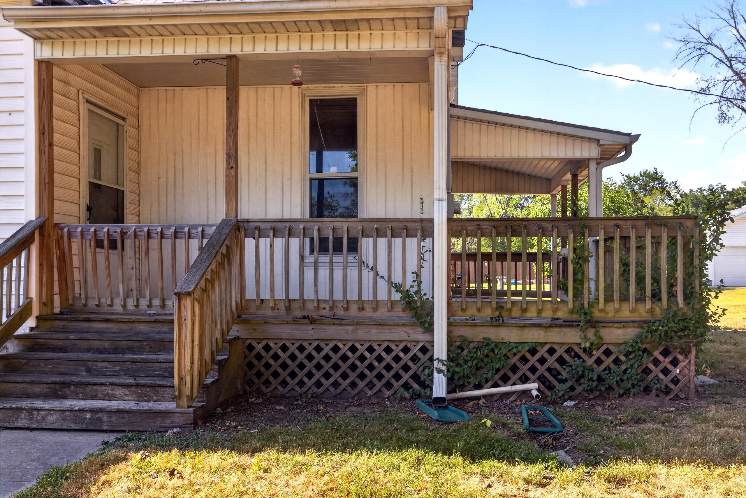 939 North Lynn Street Property Photo 3