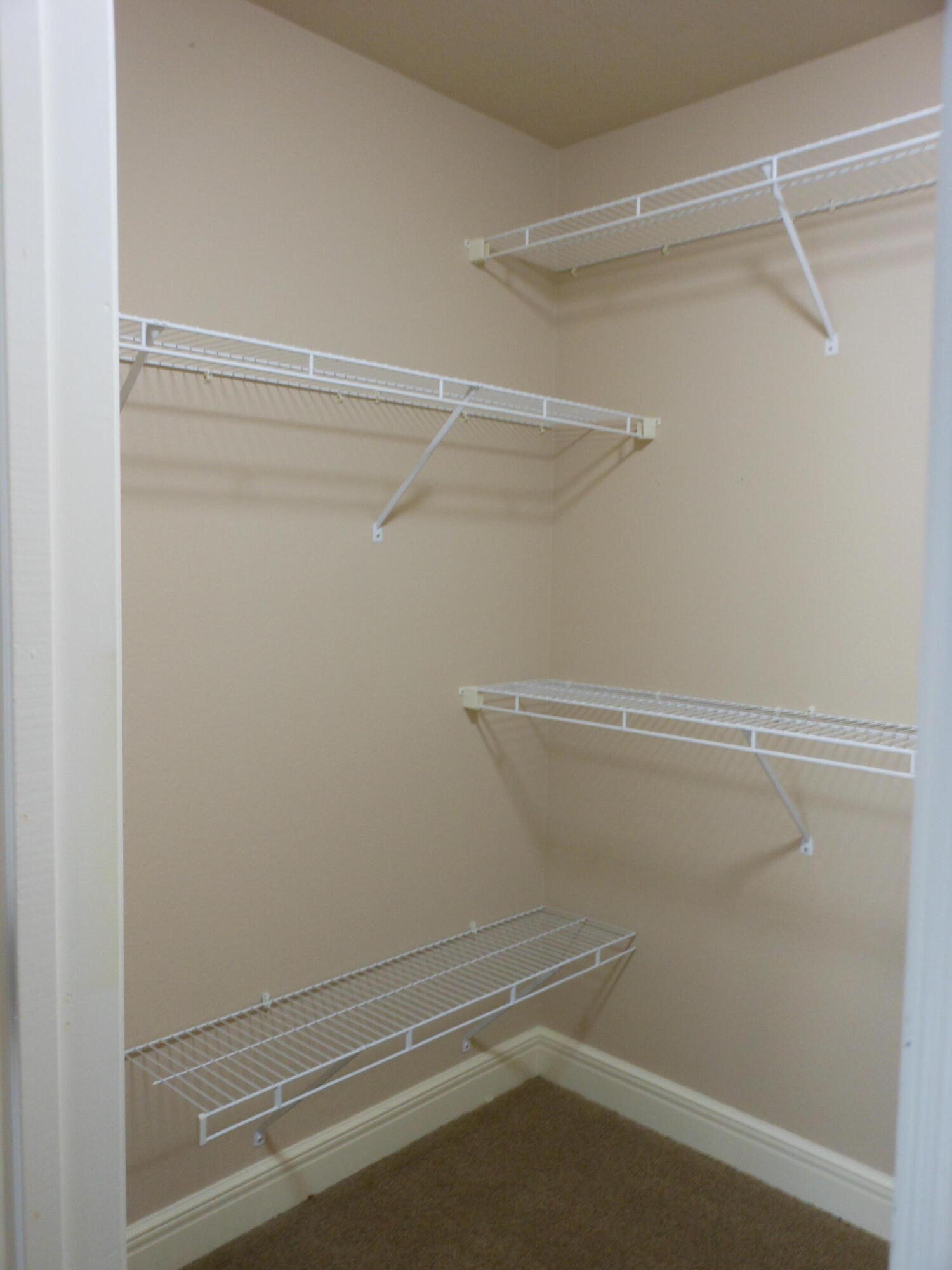 384 Tate Rd Property Photo 13