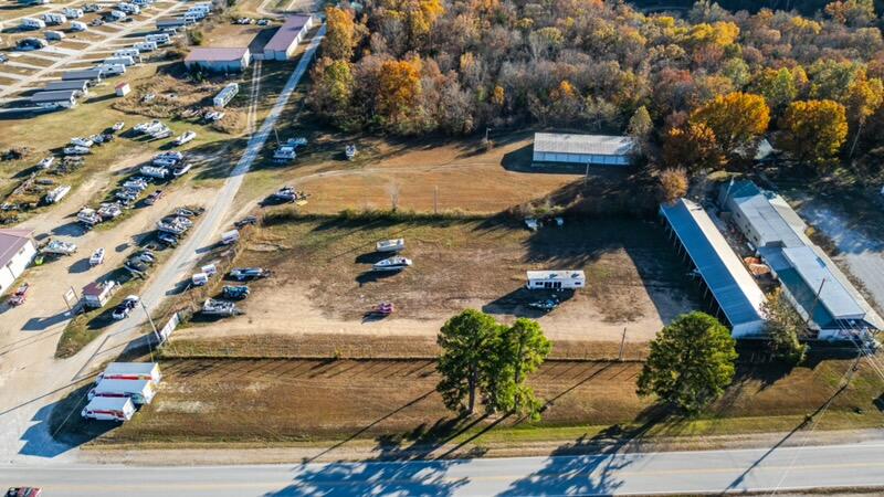 17 Mcnabb Drive Property Photo 2